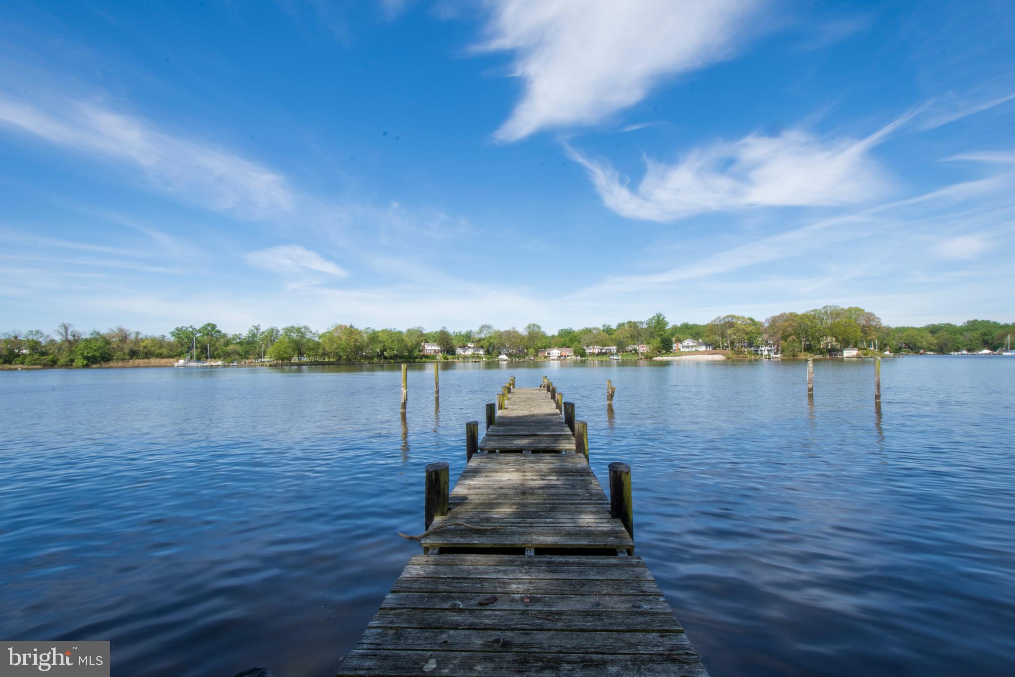 HIDDEN POINT - Residential