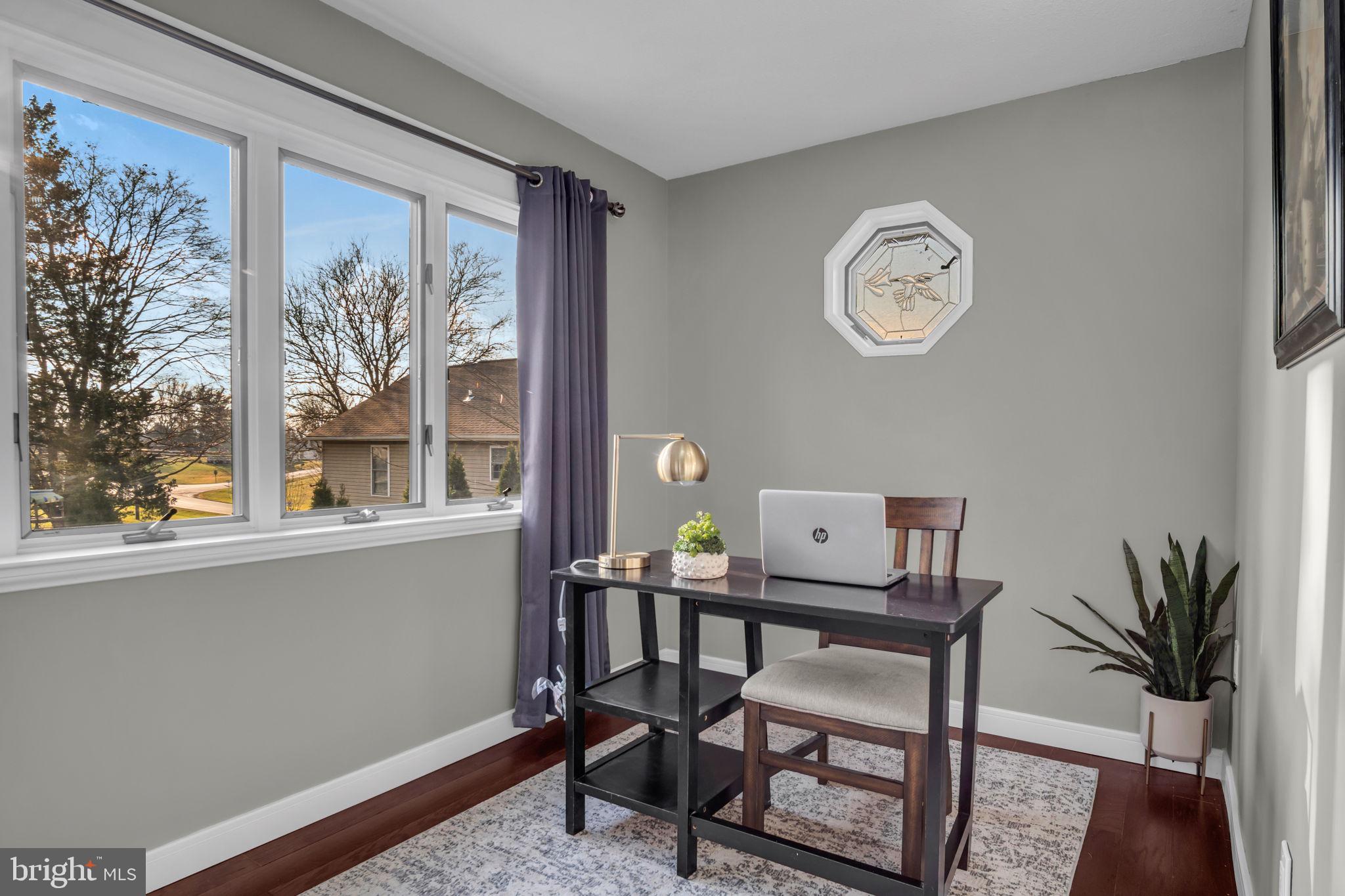 LAKE HERITAGE - Residential