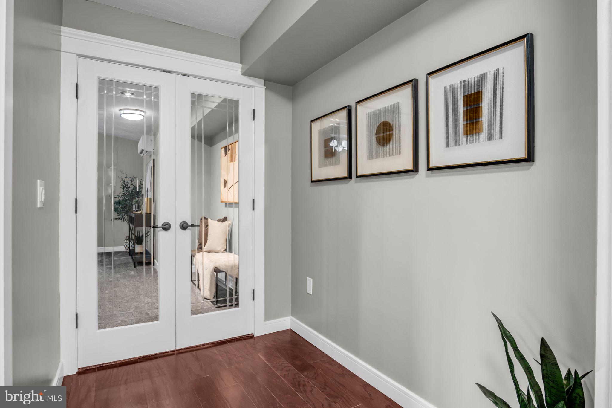 LAKE HERITAGE - Residential