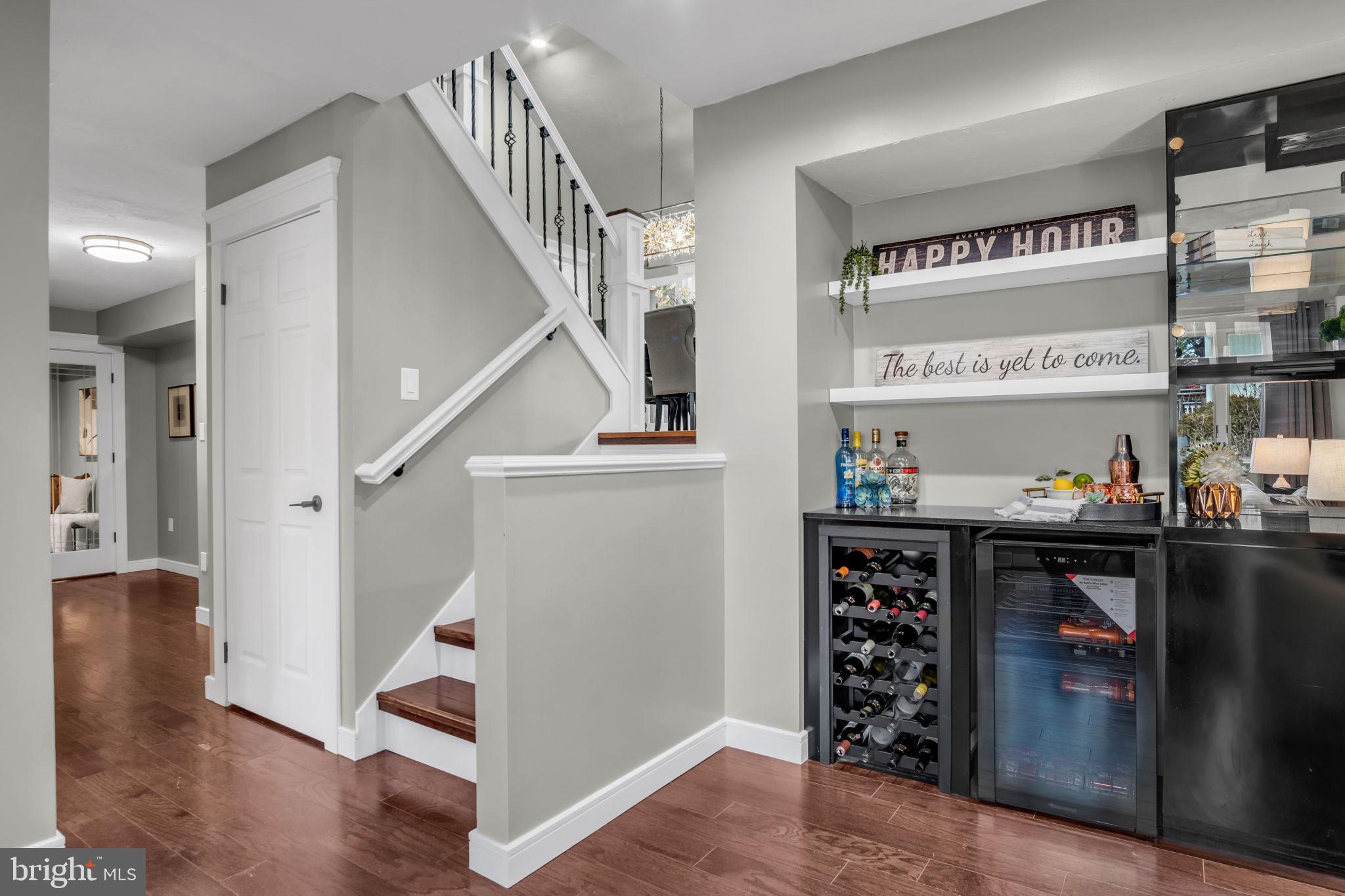 LAKE HERITAGE - Residential