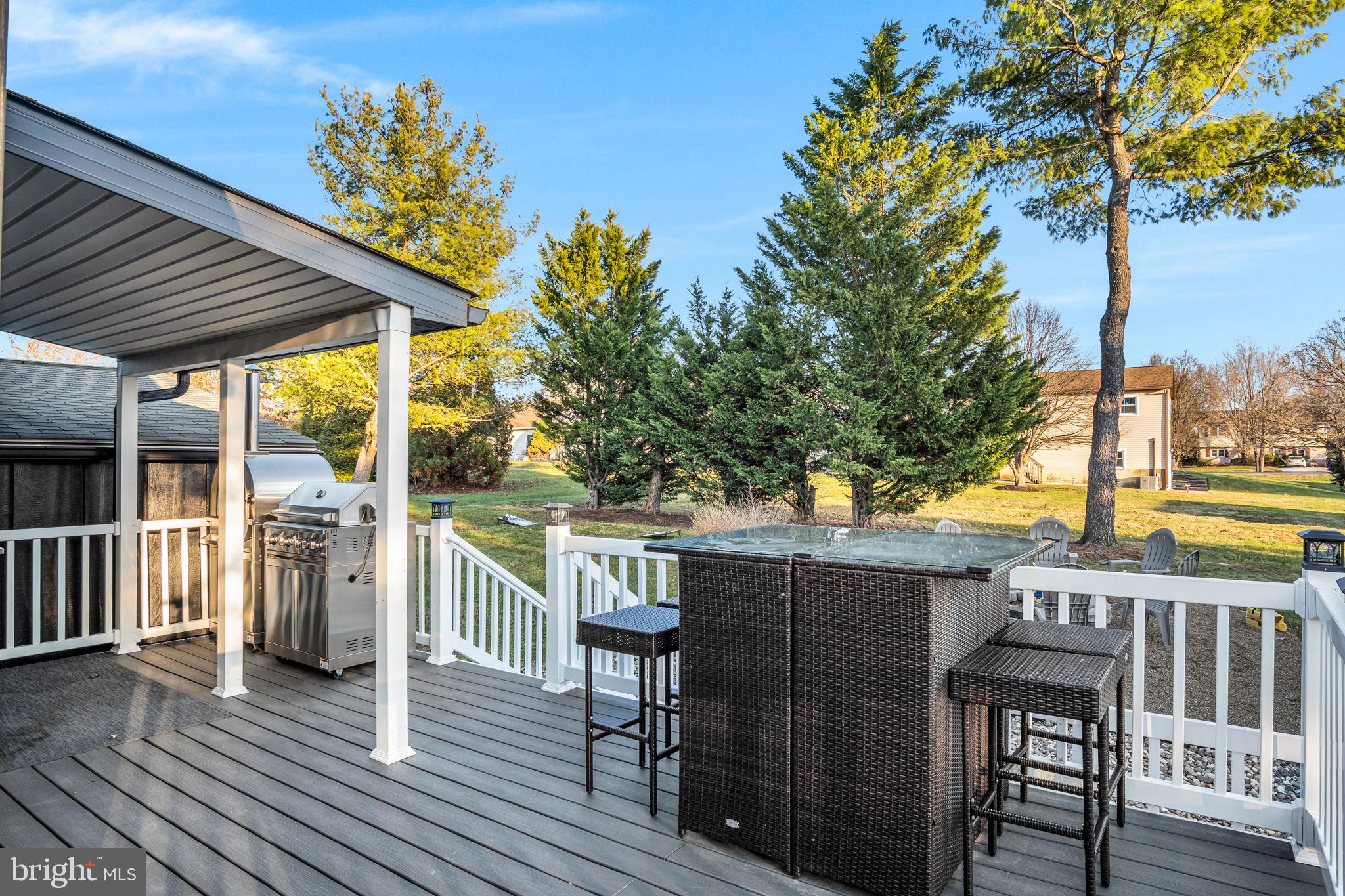 LAKE HERITAGE - Residential