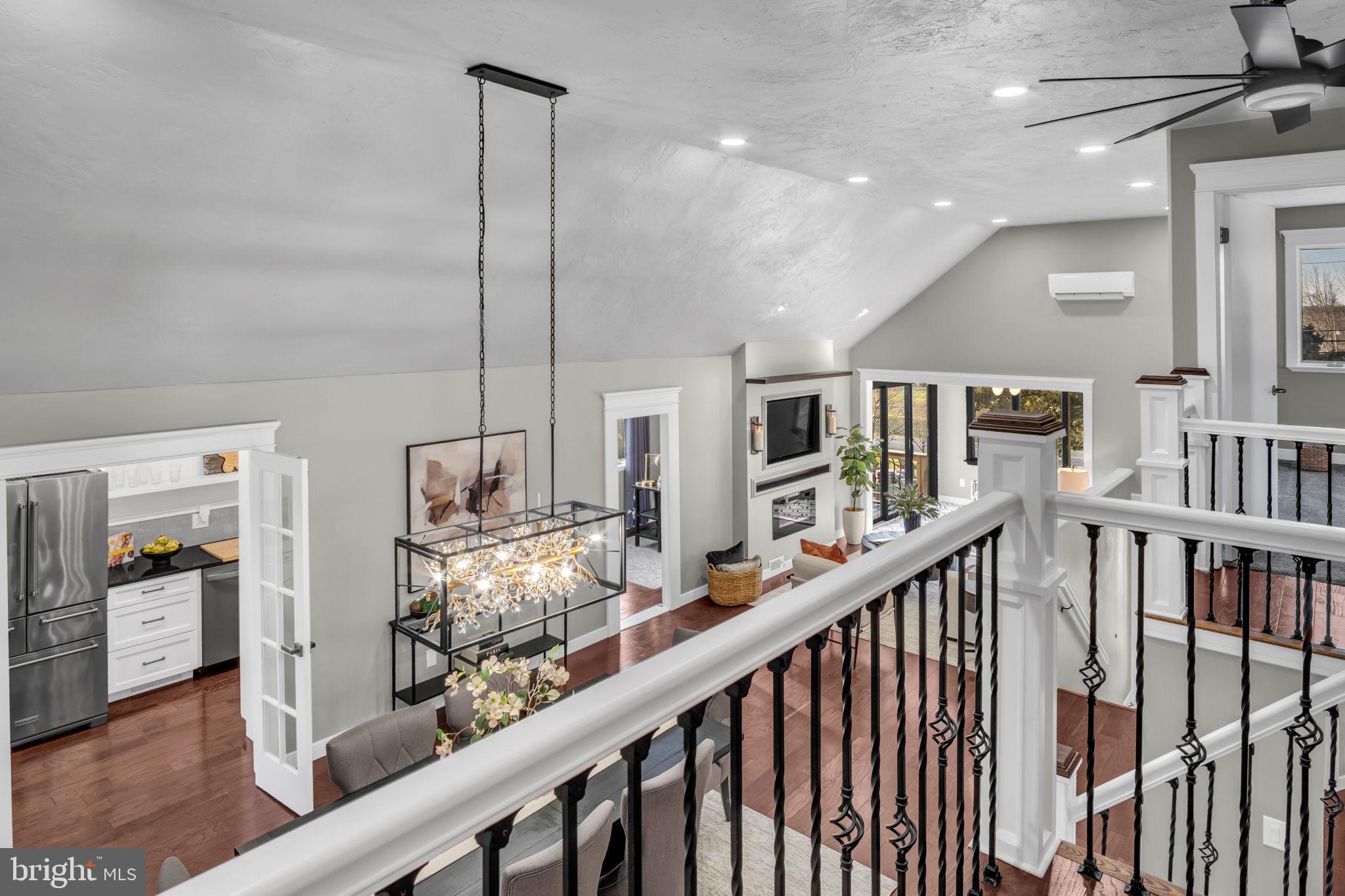 LAKE HERITAGE - Residential