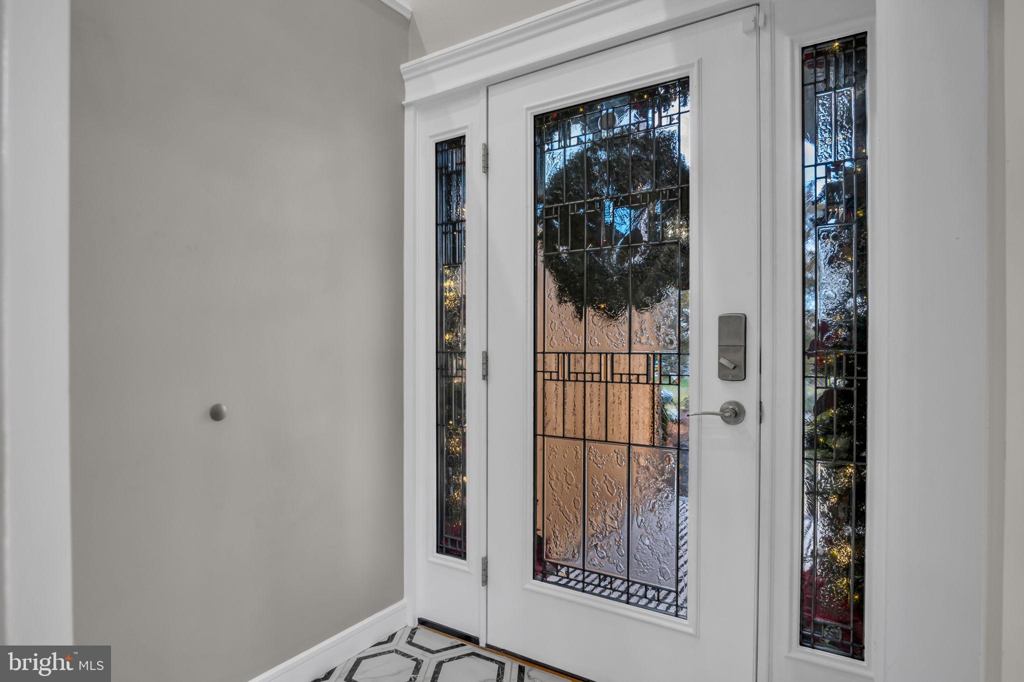 LAKE HERITAGE - Residential