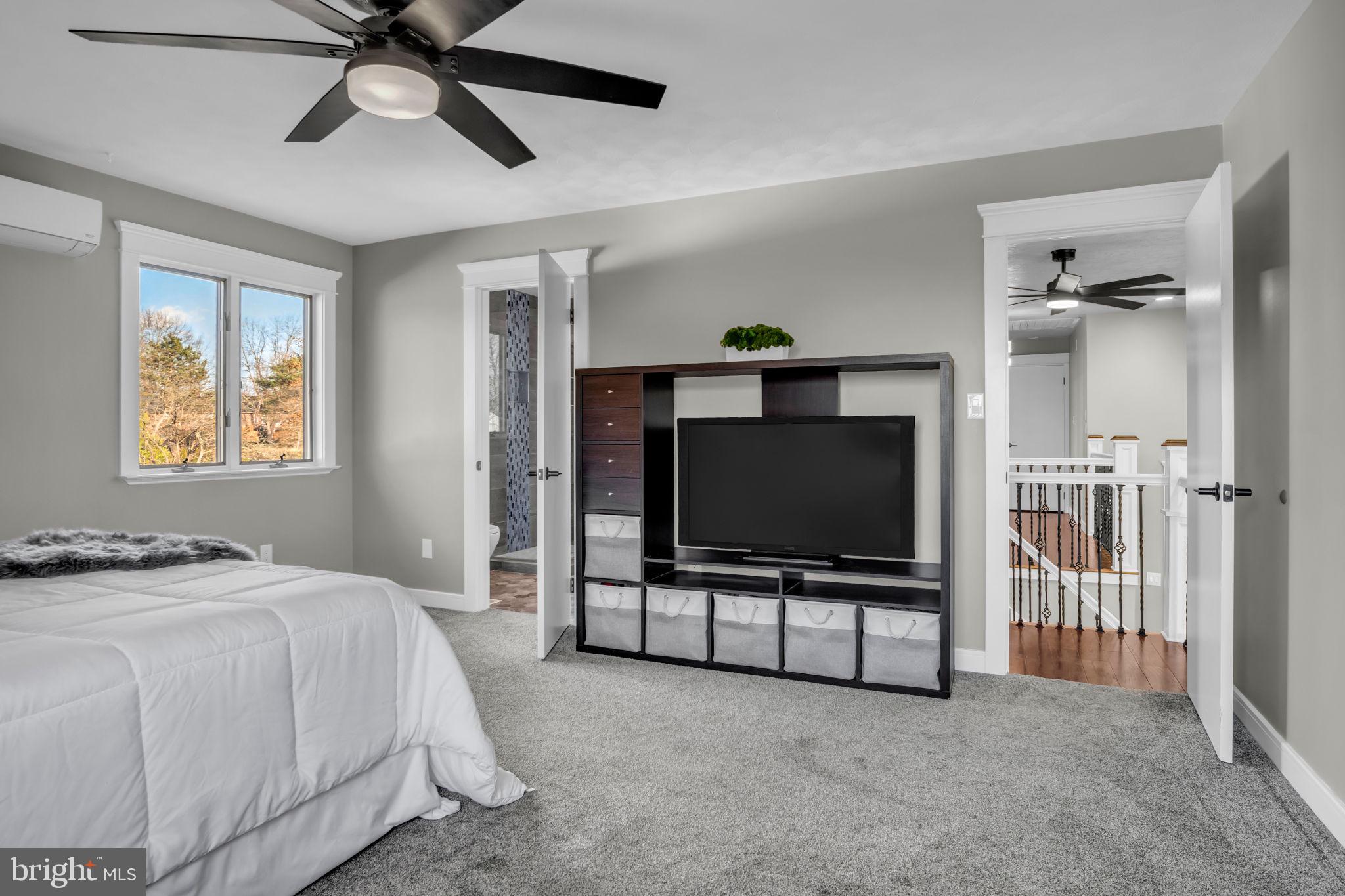 LAKE HERITAGE - Residential