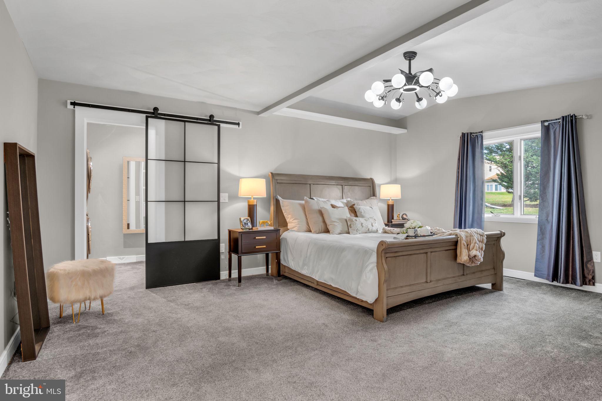 LAKE HERITAGE - Residential