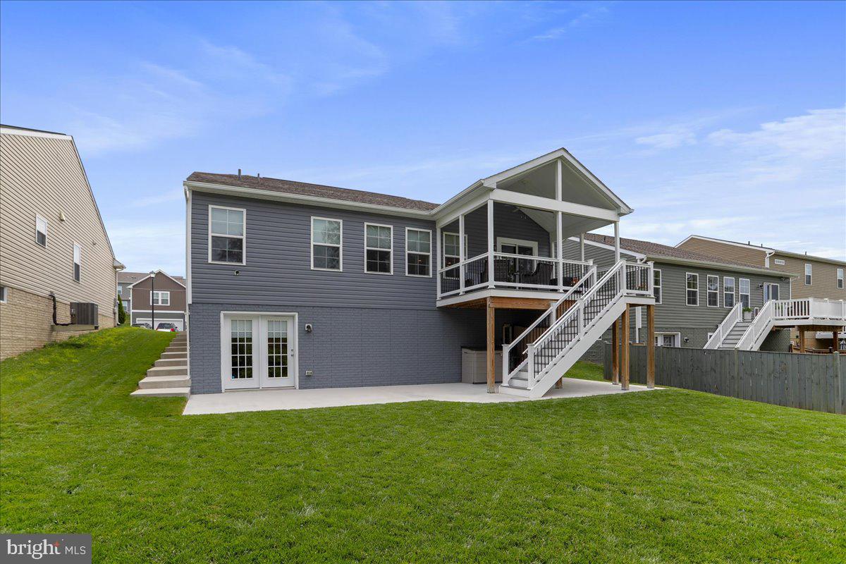 OVERLOOK AT RIVERSIDE - Residential