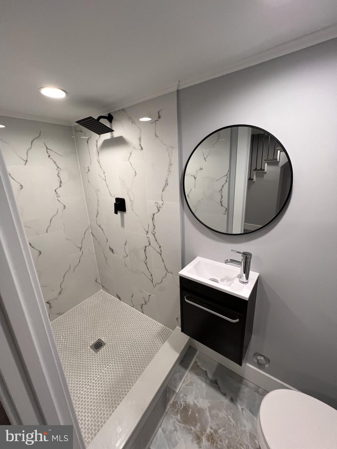 WEST OAK LANE - Residential