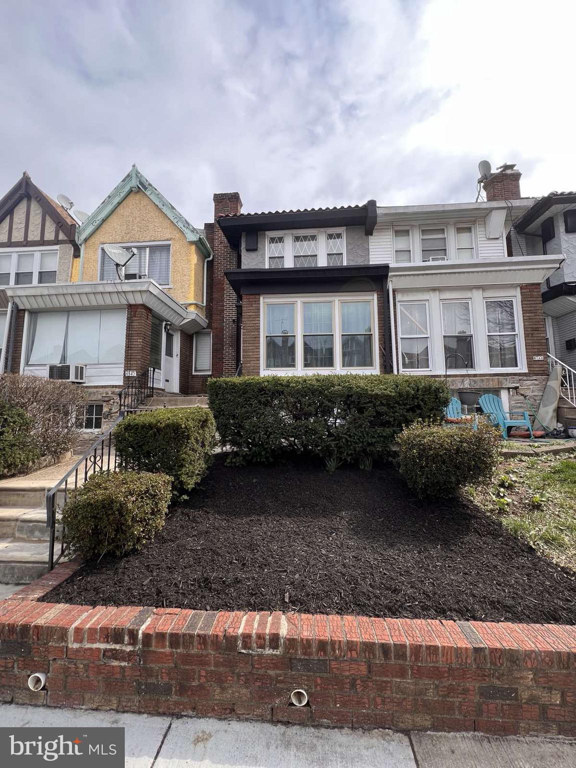 WEST OAK LANE - Residential