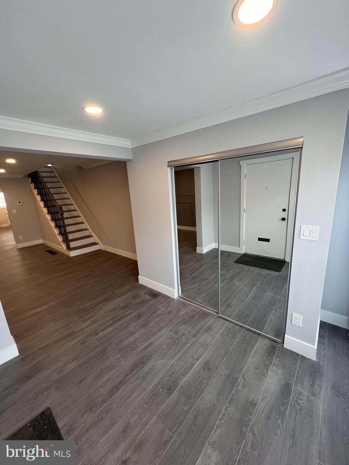 WEST OAK LANE - Residential