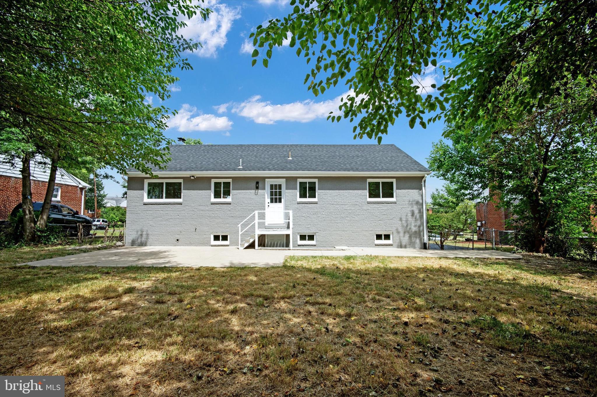 SPRINGFIELD - Residential