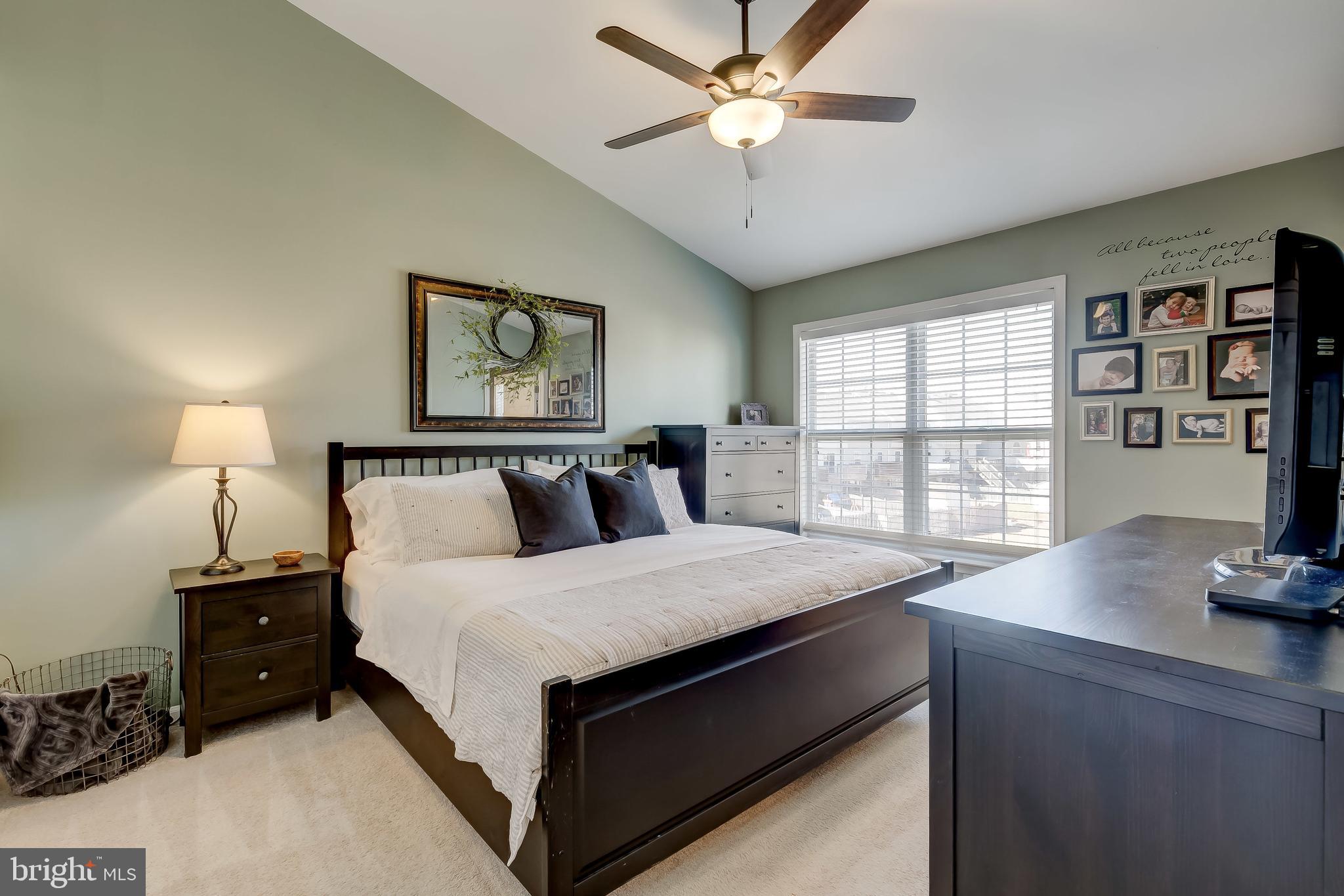 BELLE MANOR - Residential