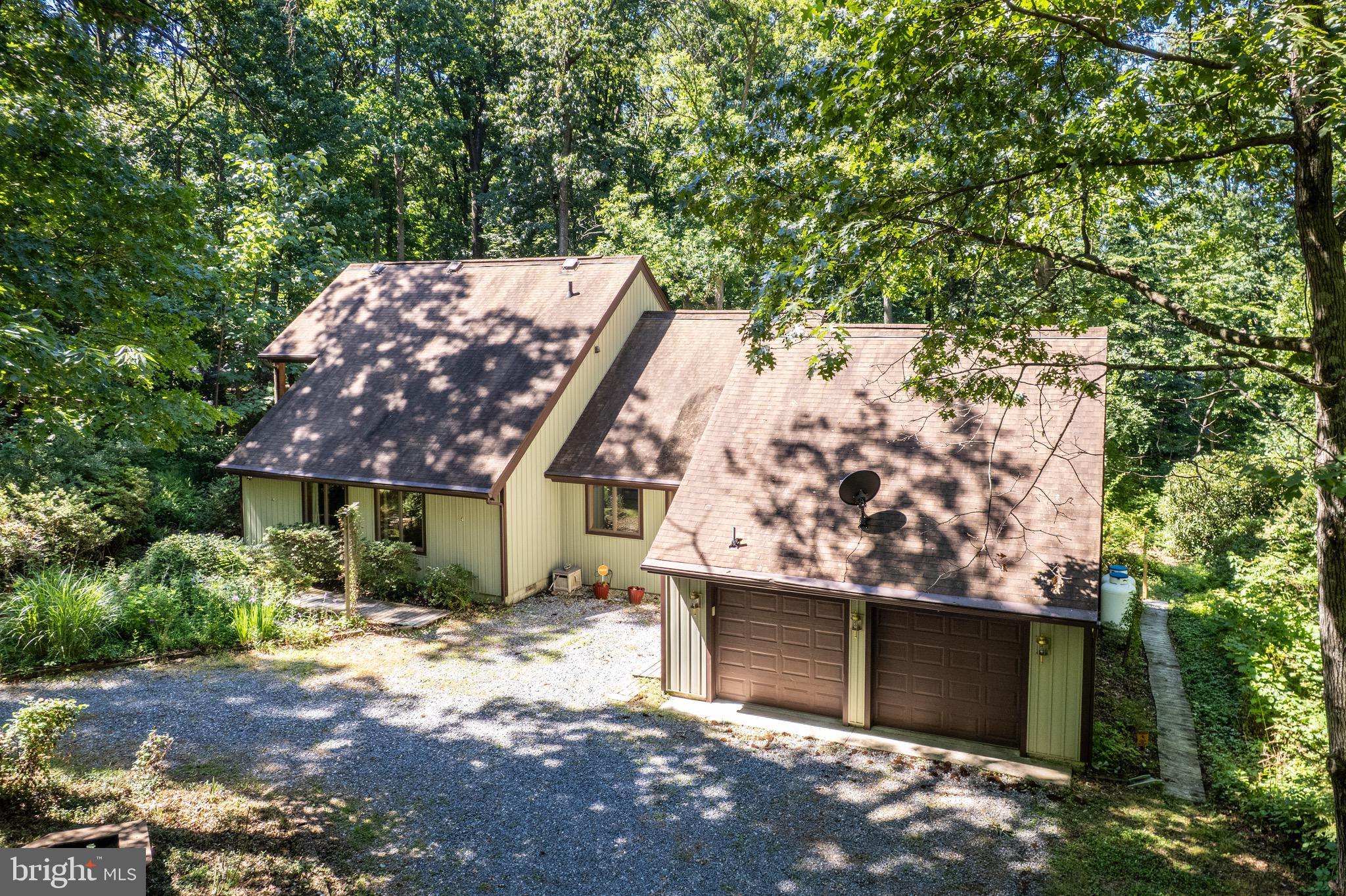 1919 GRAVEL DRIVE