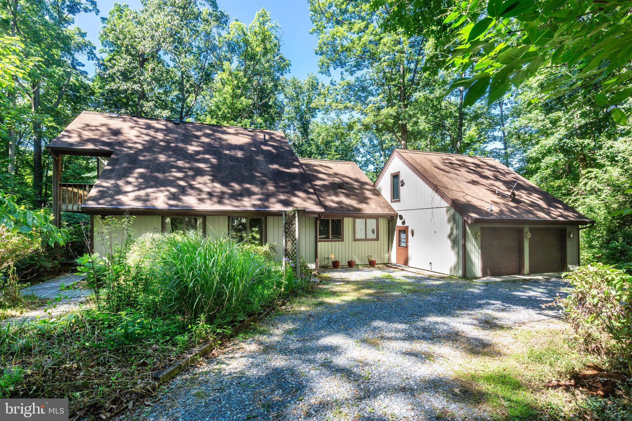 1919 GRAVEL DRIVE