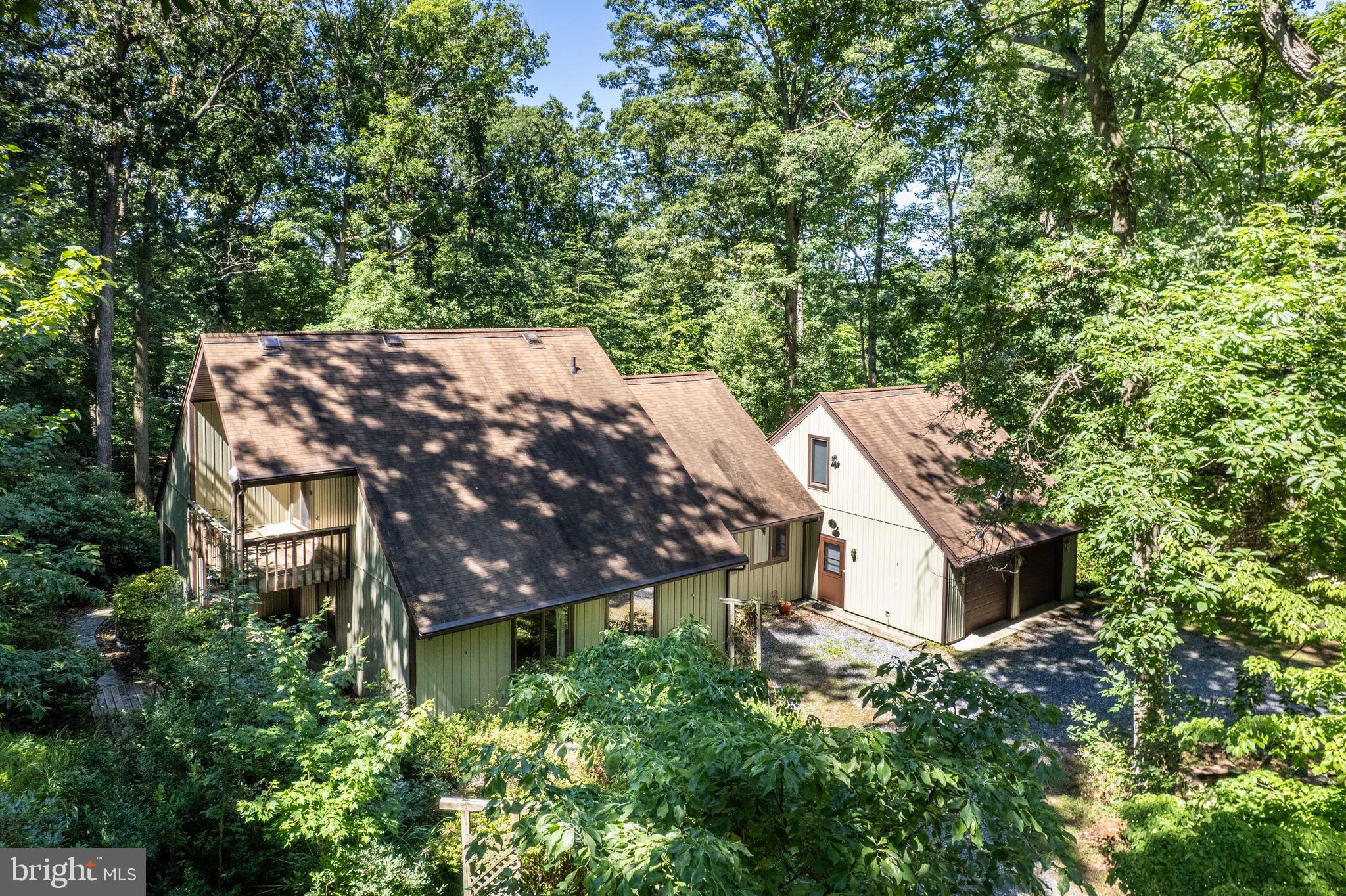 1919 GRAVEL DRIVE