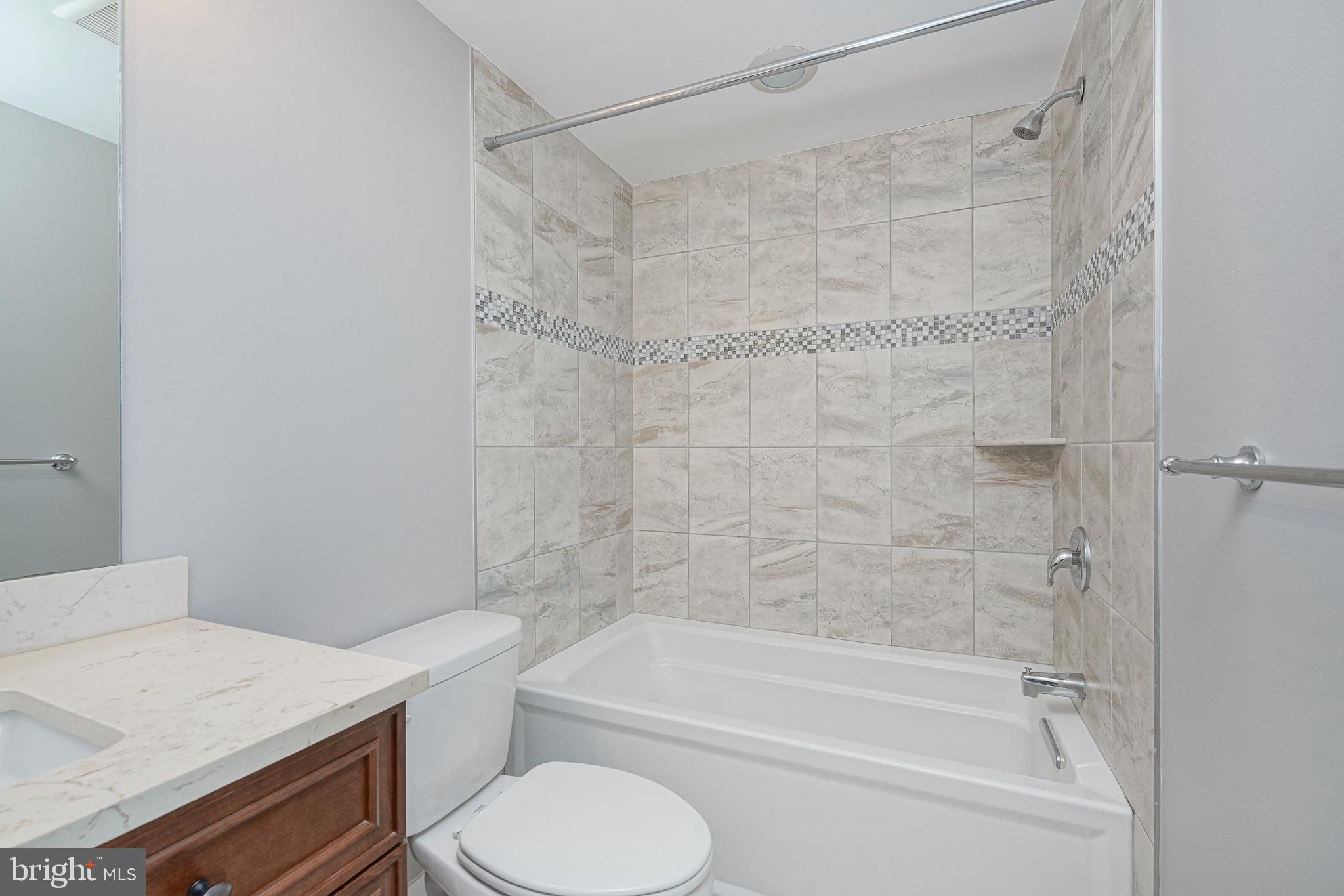 NORTHERN LIBERTIES - Residential Lease