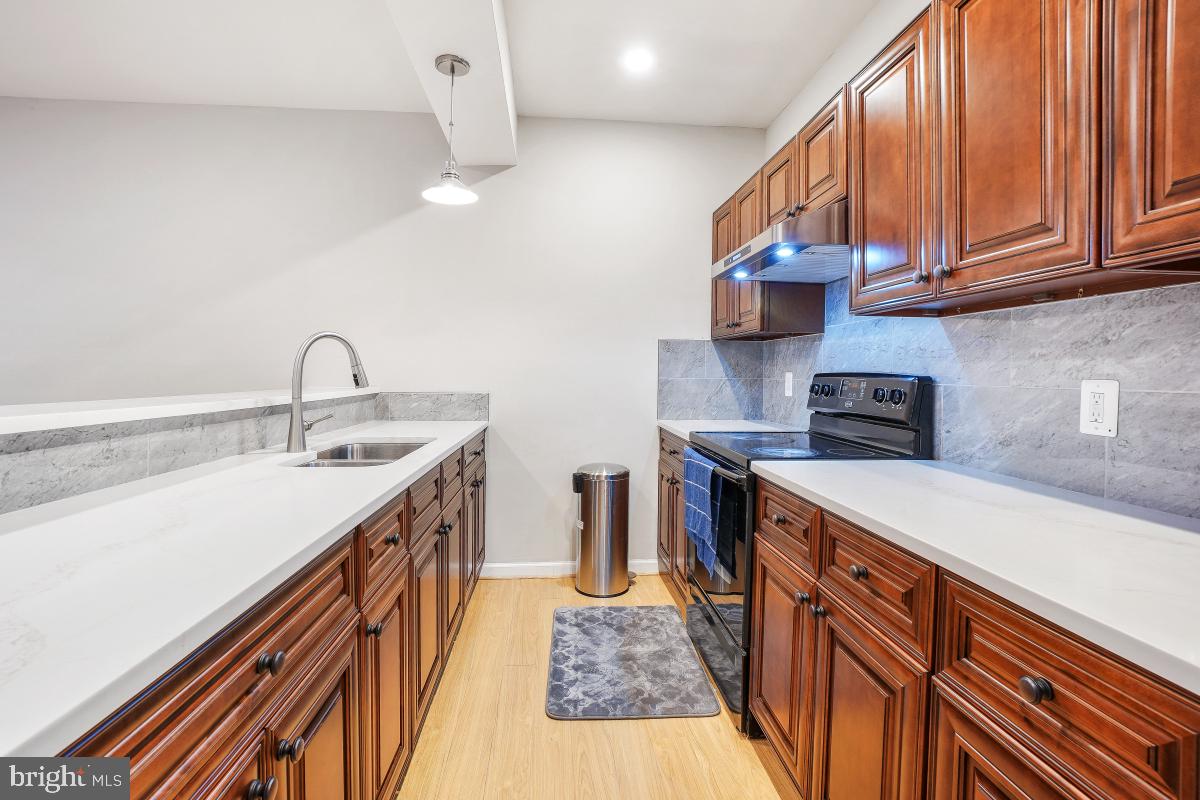 THE VILLAGES AT WELLINGTON - Residential