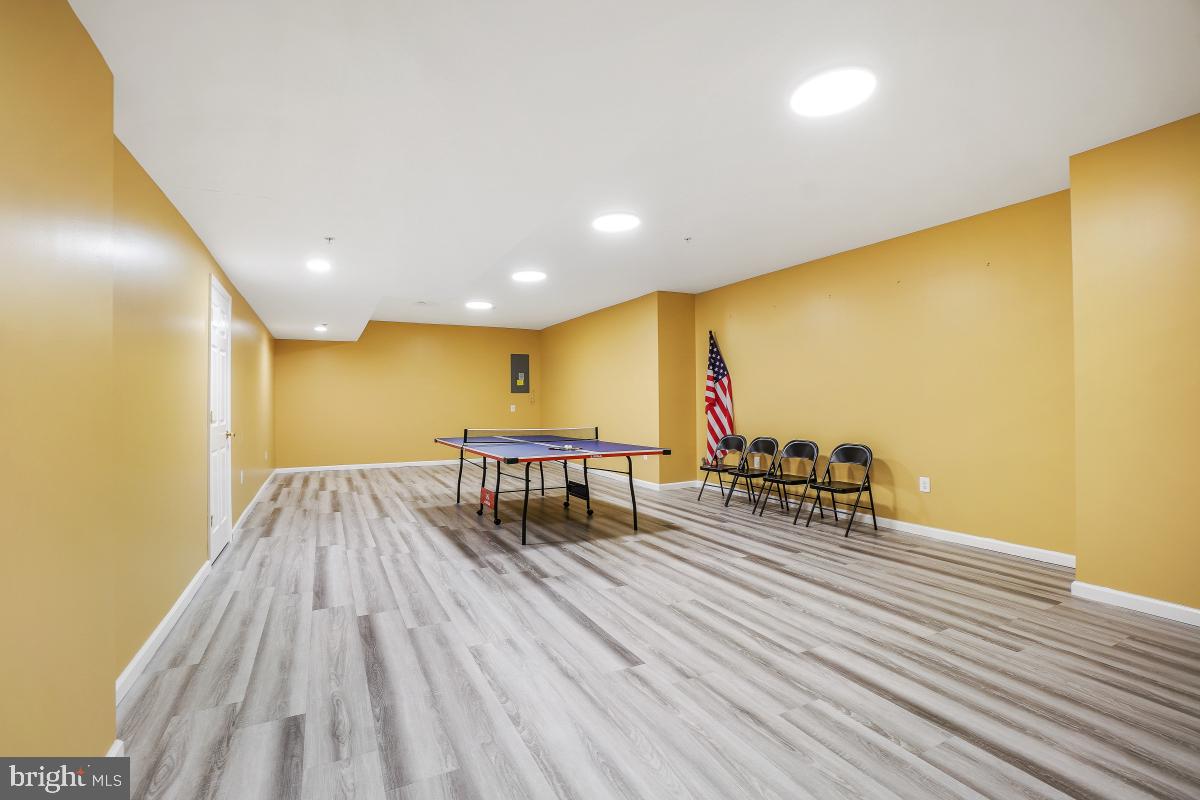 THE VILLAGES AT WELLINGTON - Residential