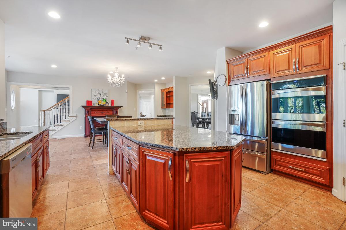 THE VILLAGES AT WELLINGTON - Residential