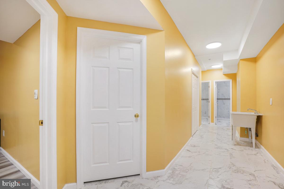 THE VILLAGES AT WELLINGTON - Residential