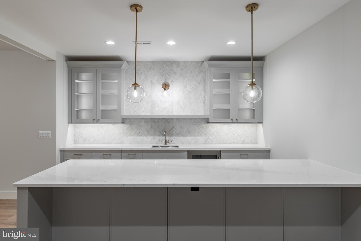 FRANKLIN PARK - Residential