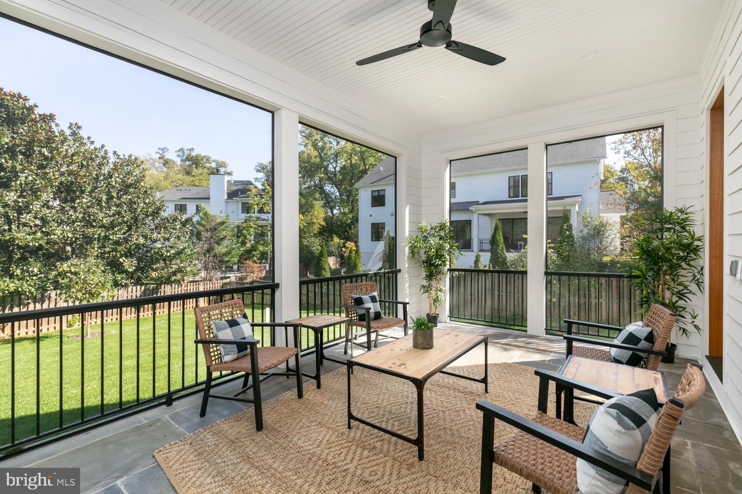 FRANKLIN PARK - Residential