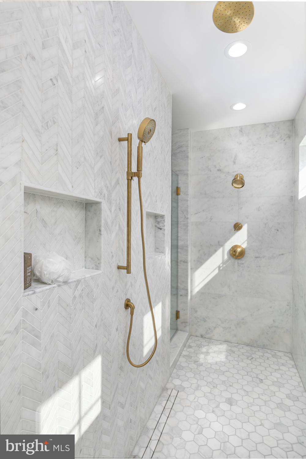 FRANKLIN PARK - Residential