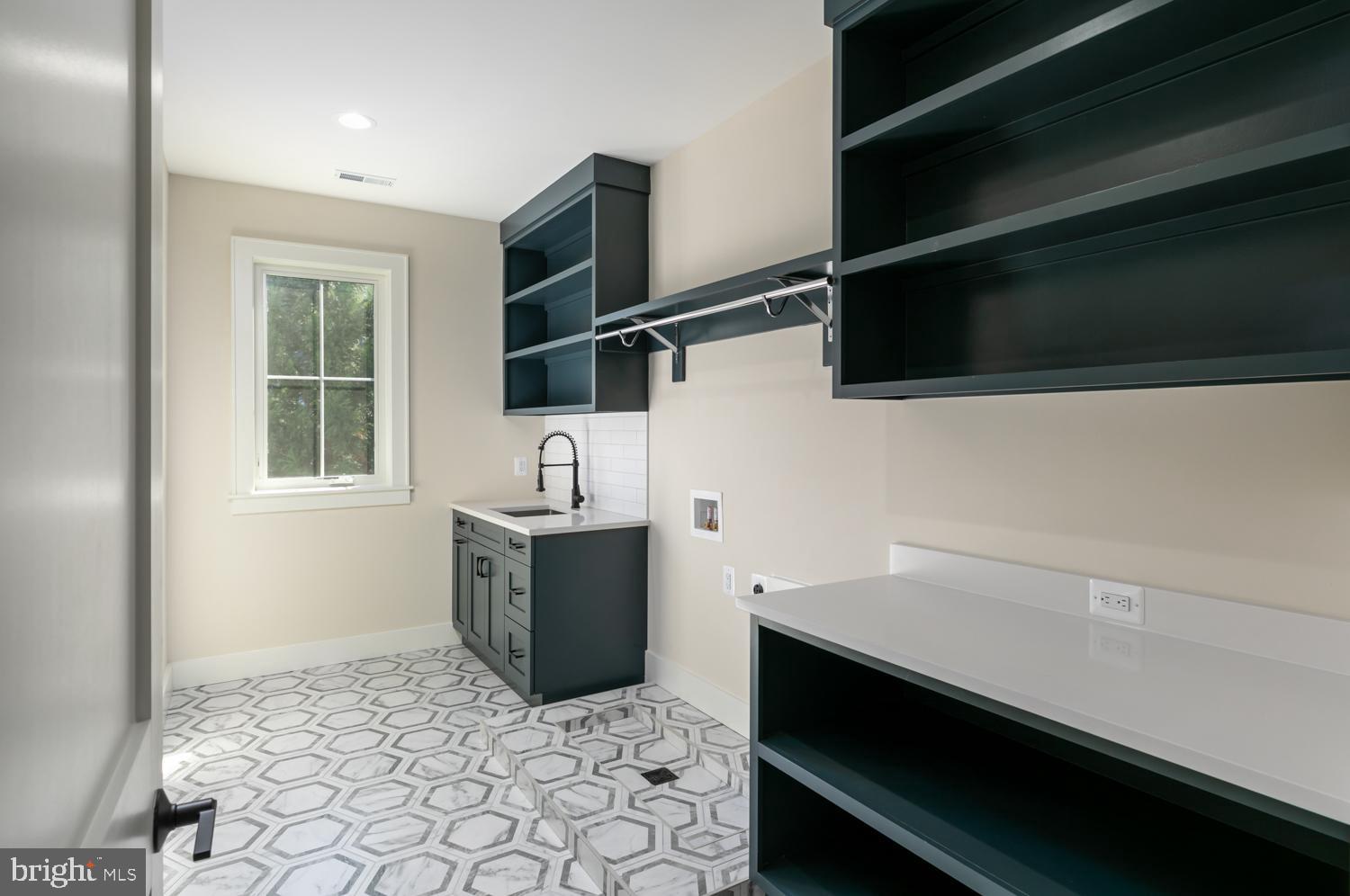 FRANKLIN PARK - Residential