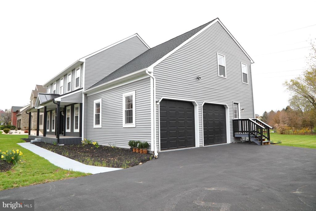 Photo of 356 Copley Drive, LANCASTER, PA 17601 (MLS # PALA2066928)