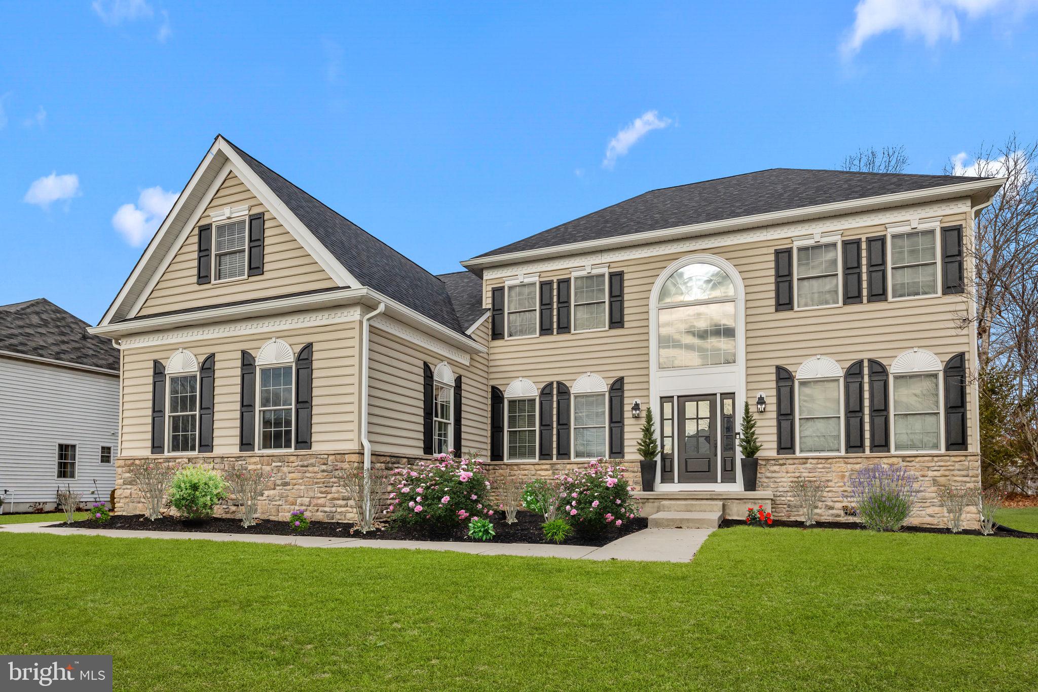 127 BLUE MEADOW LANE