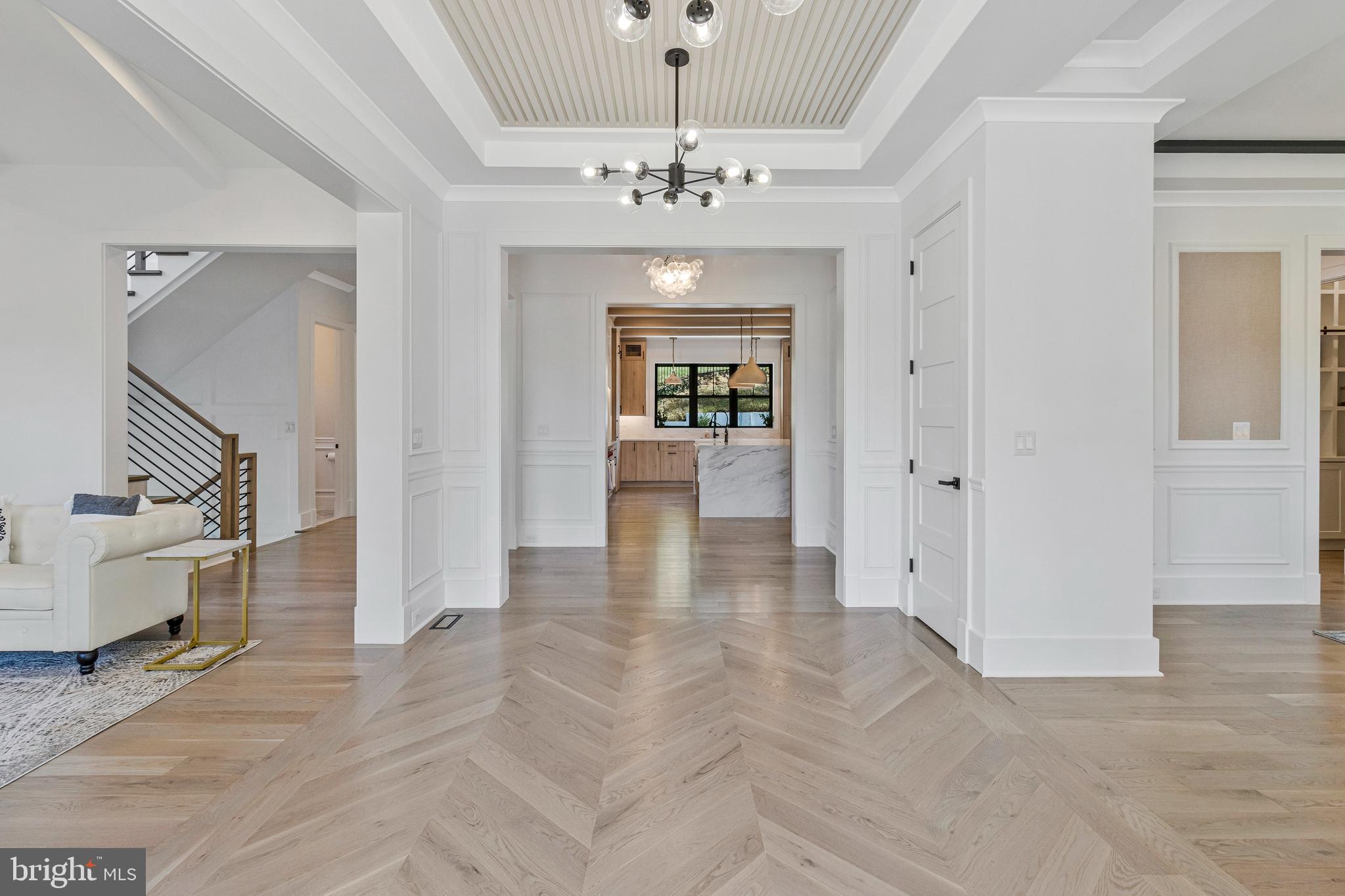 BRADLEY HILLS - Residential