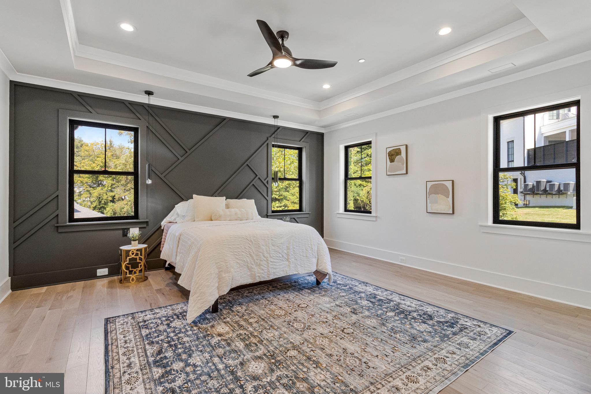 BRADLEY HILLS - Residential