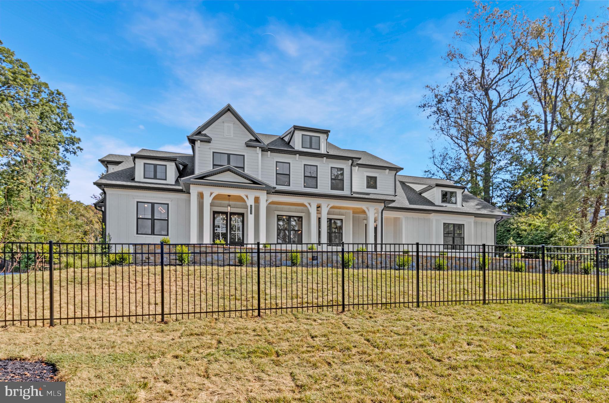 6611 LYBROOK COURT