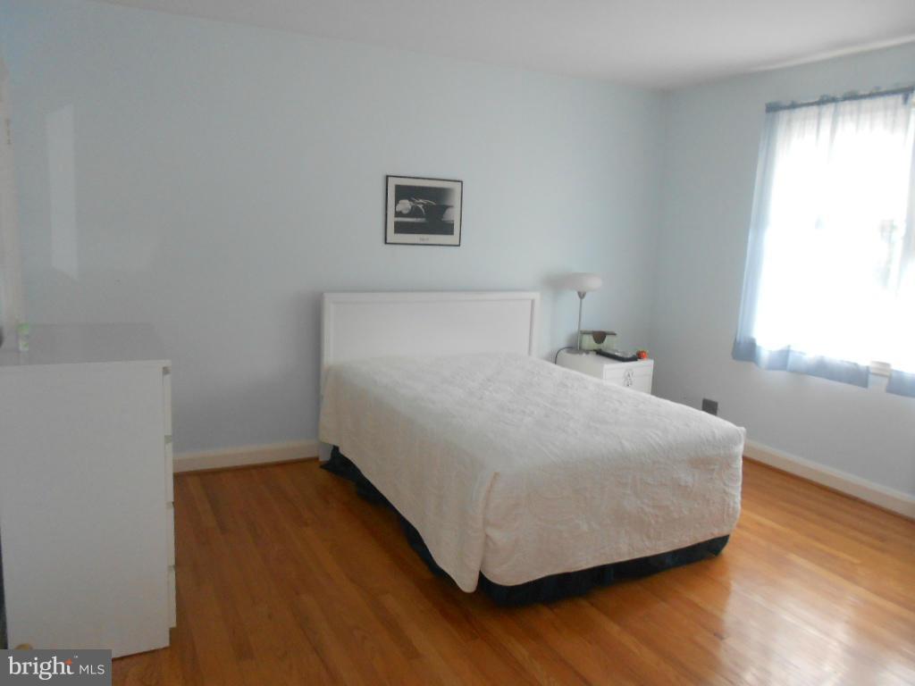 EDNOR GARDENS HISTORIC DISTRICT - Residential Lease