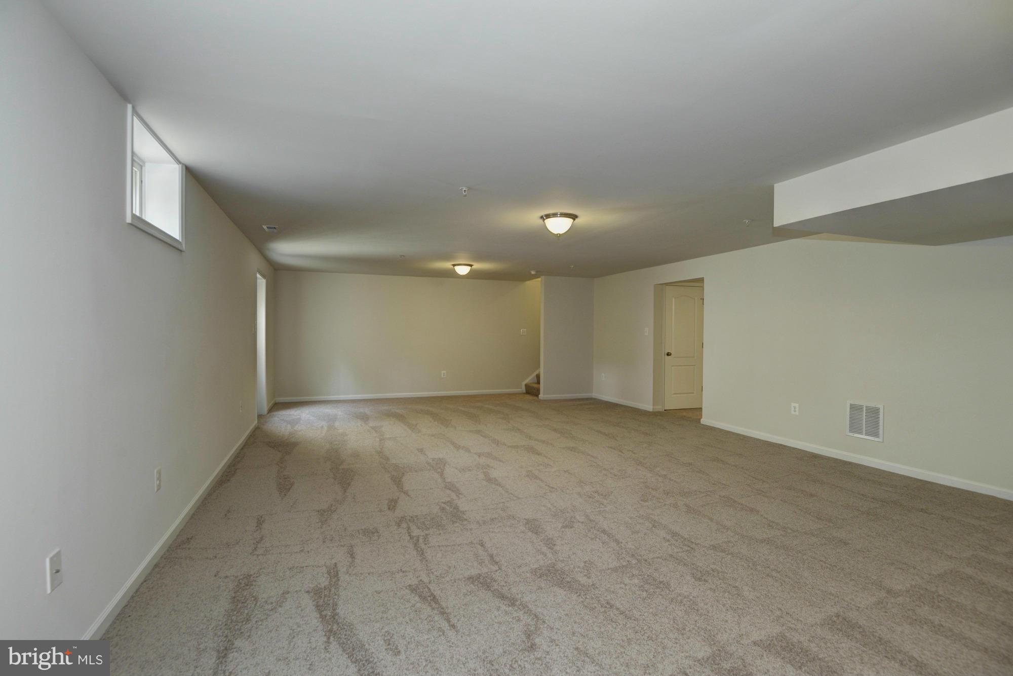 LINTON AT BALLENGER - Residential