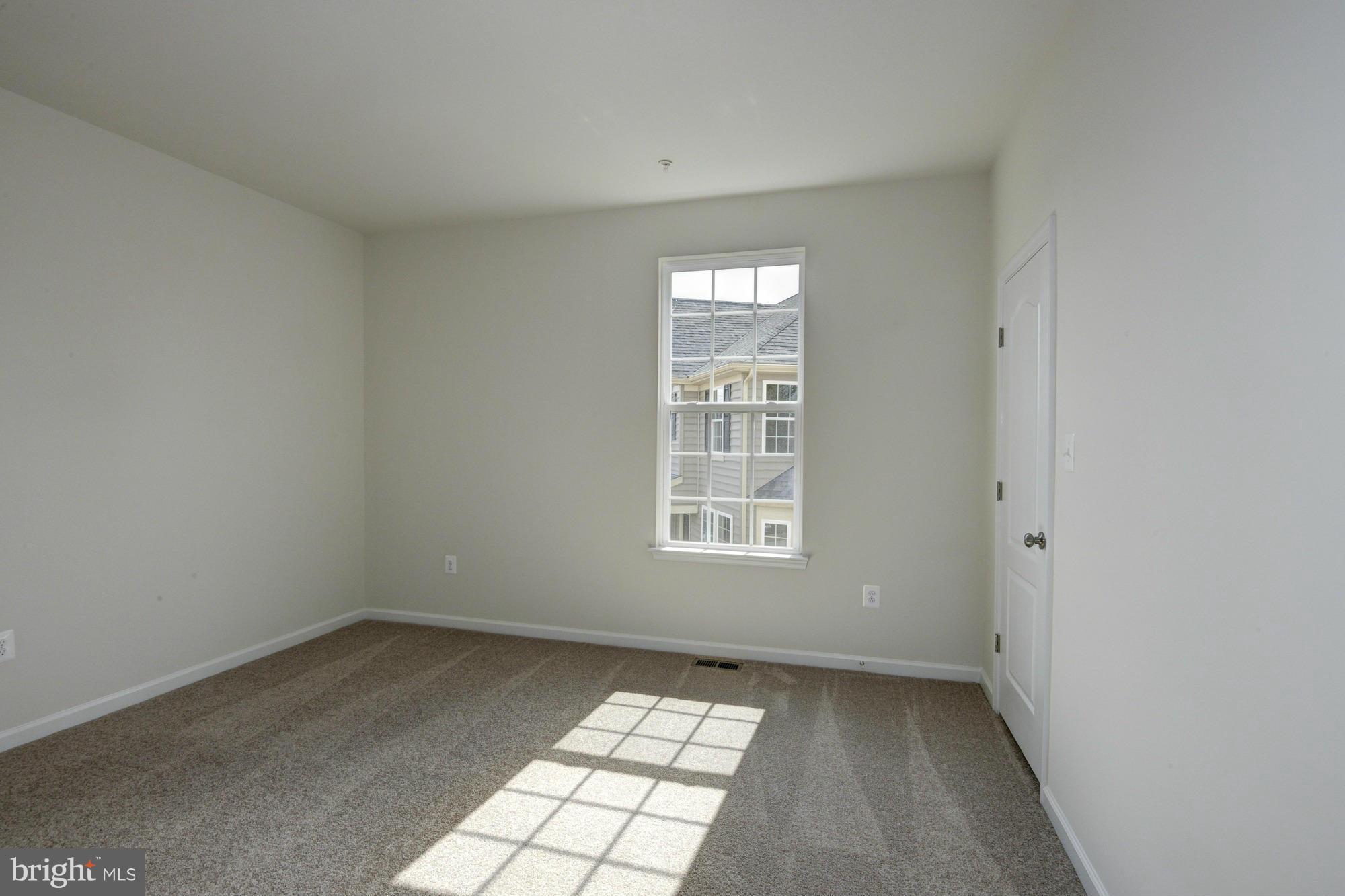 LINTON AT BALLENGER - Residential