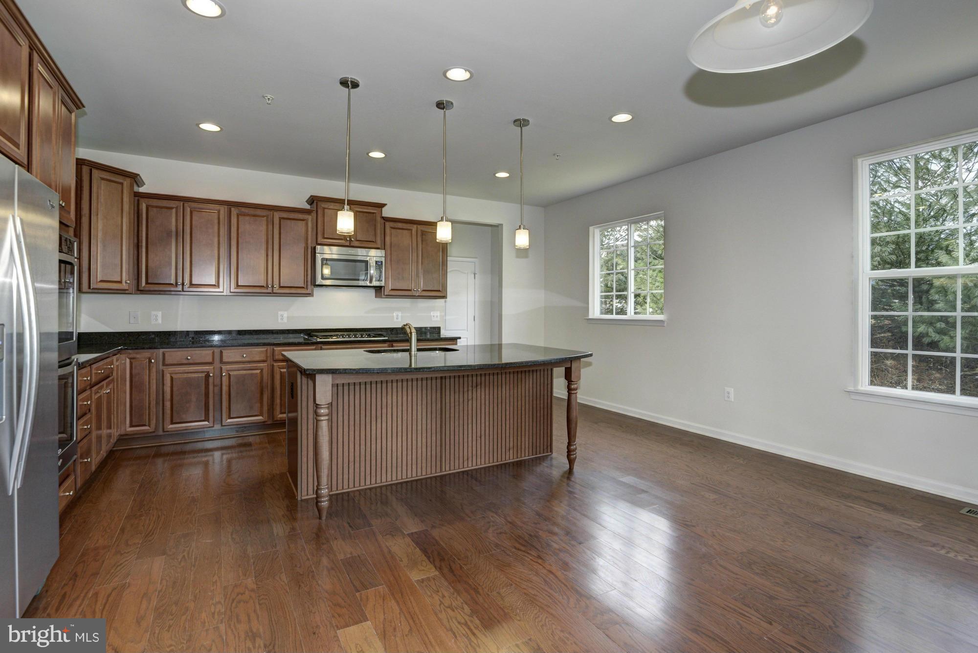 LINTON AT BALLENGER - Residential