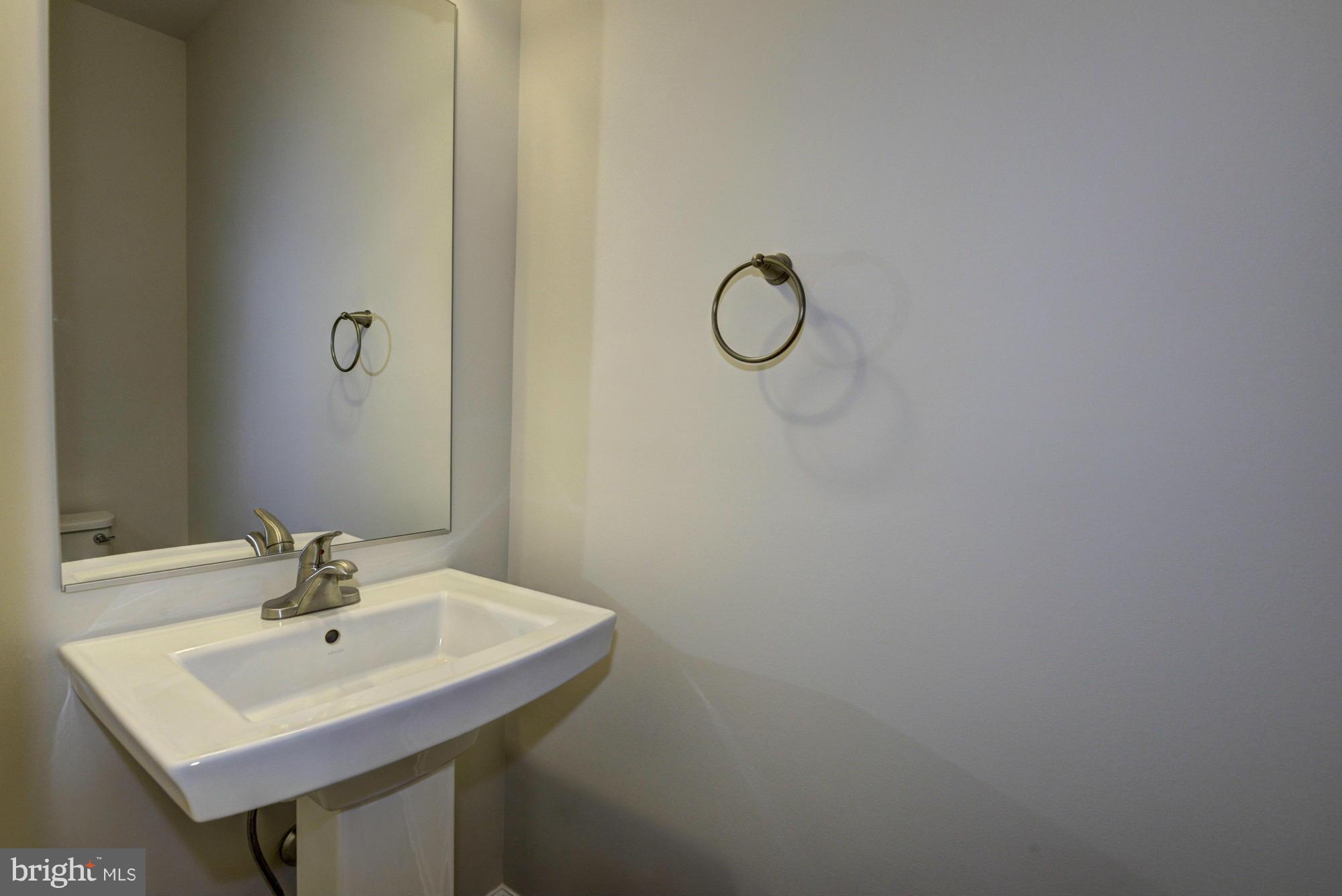 LINTON AT BALLENGER - Residential