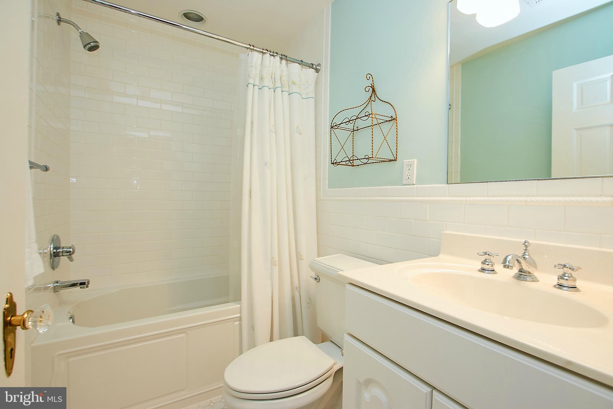 SUMMIT VEITCH - Residential