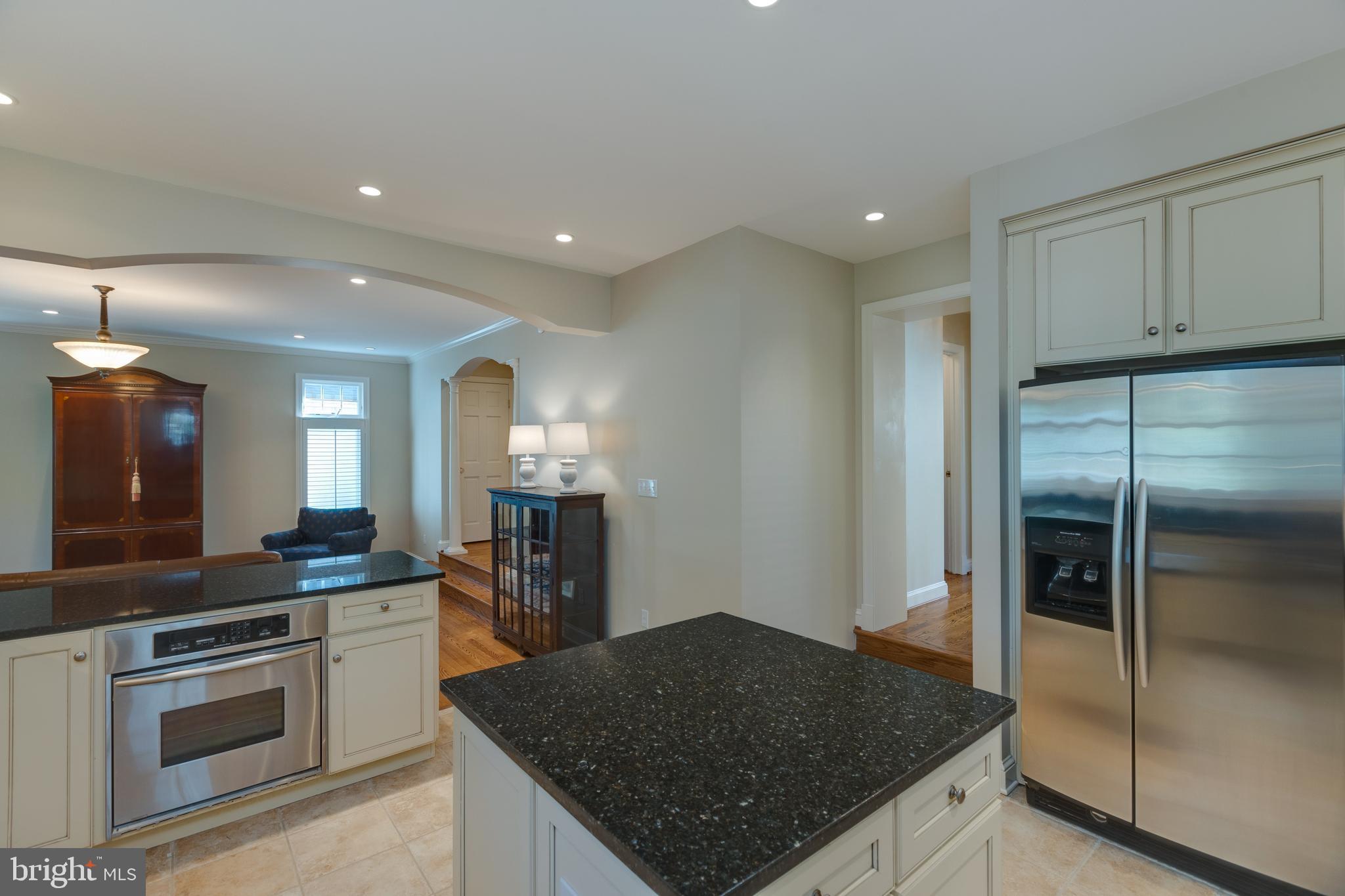 SUMMIT VEITCH - Residential