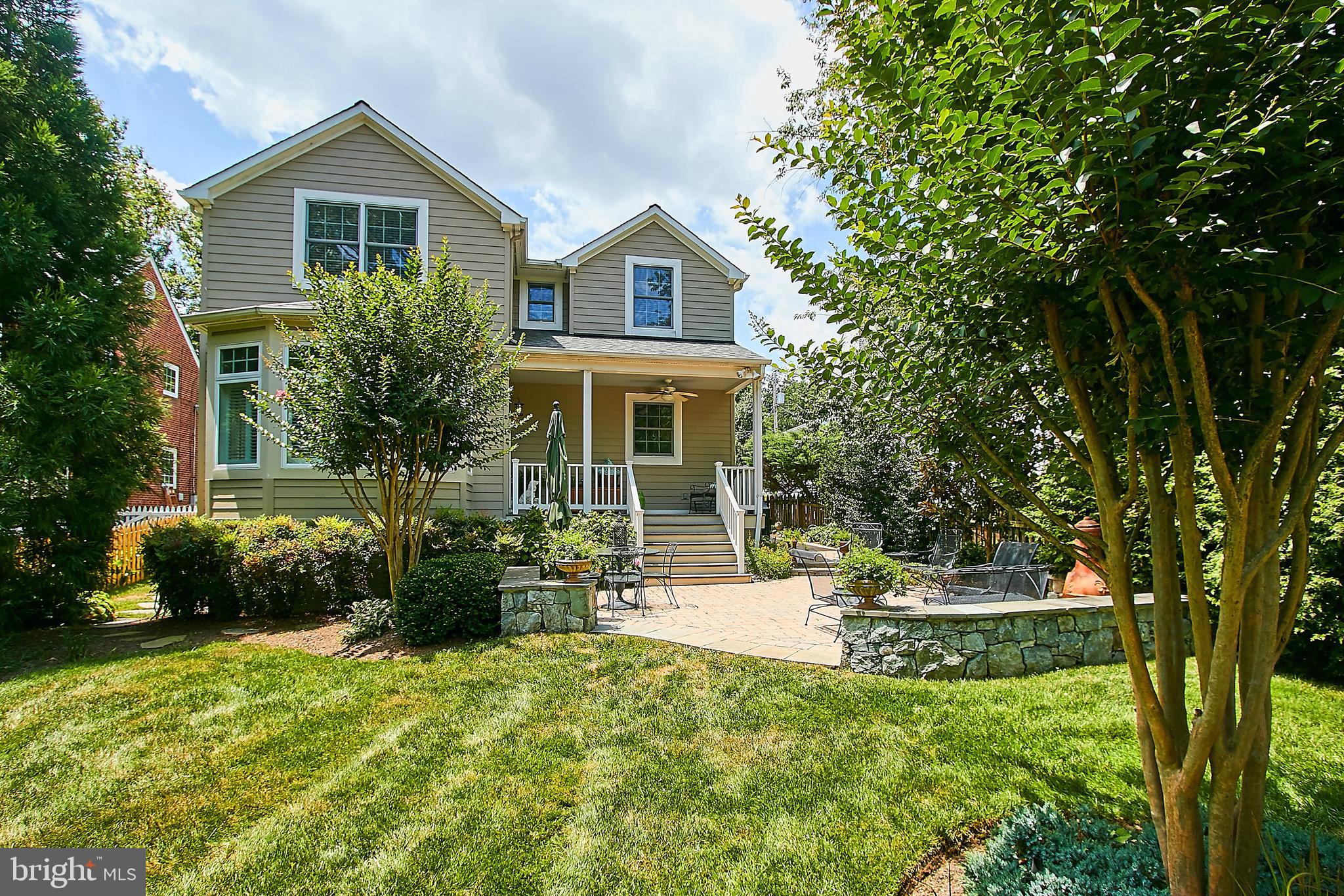 SUMMIT VEITCH - Residential