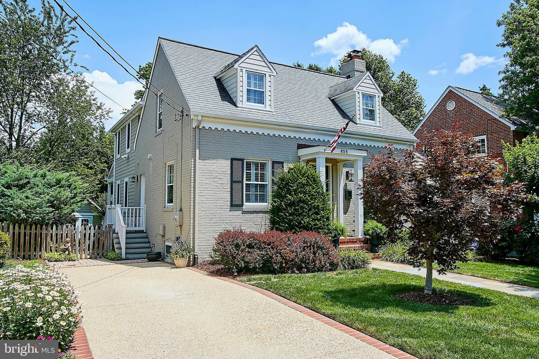 SUMMIT VEITCH - Residential