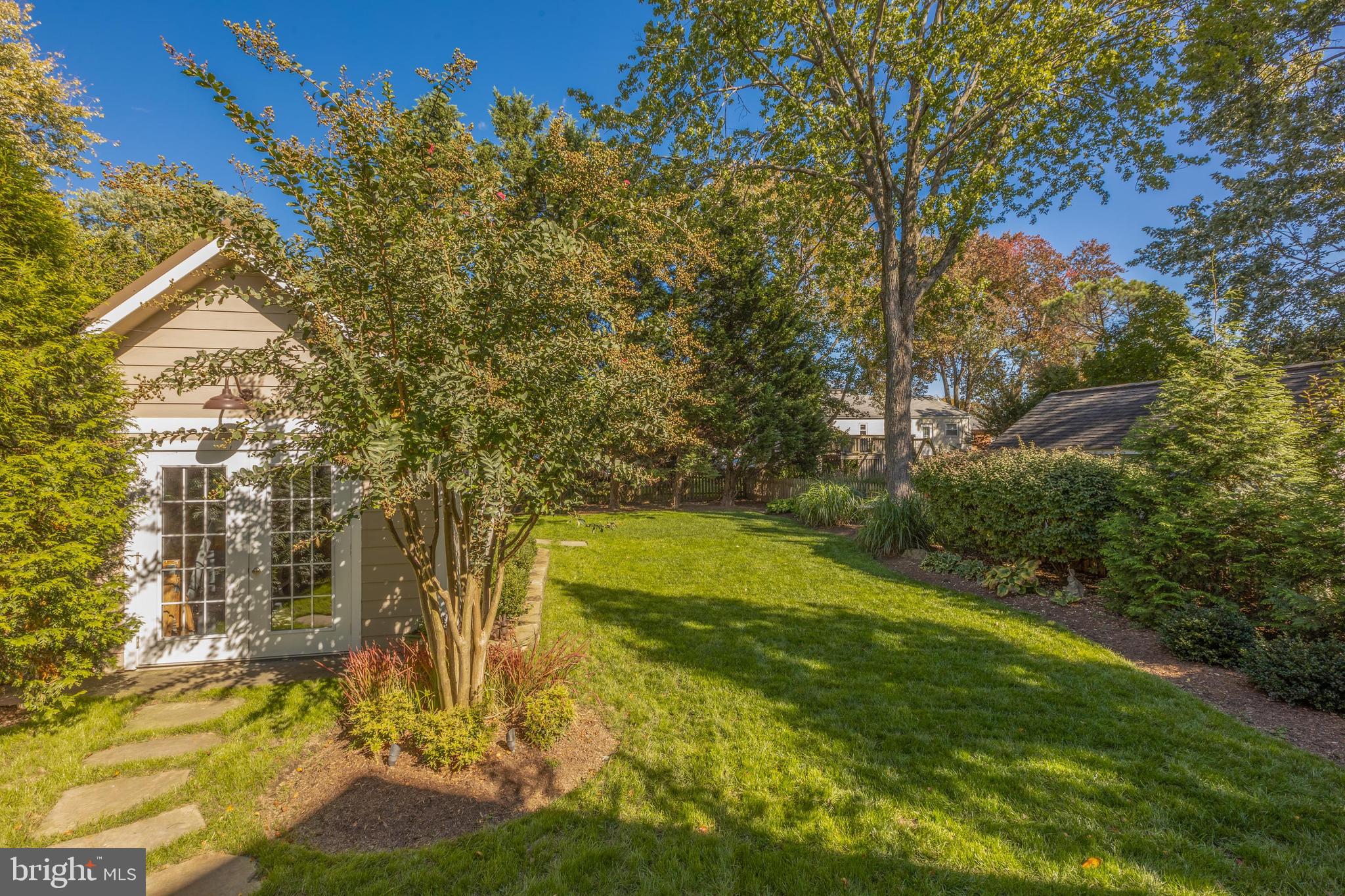 SUMMIT VEITCH - Residential