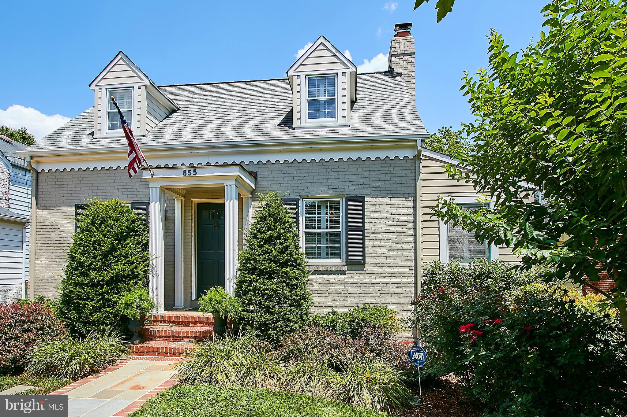 SUMMIT VEITCH - Residential