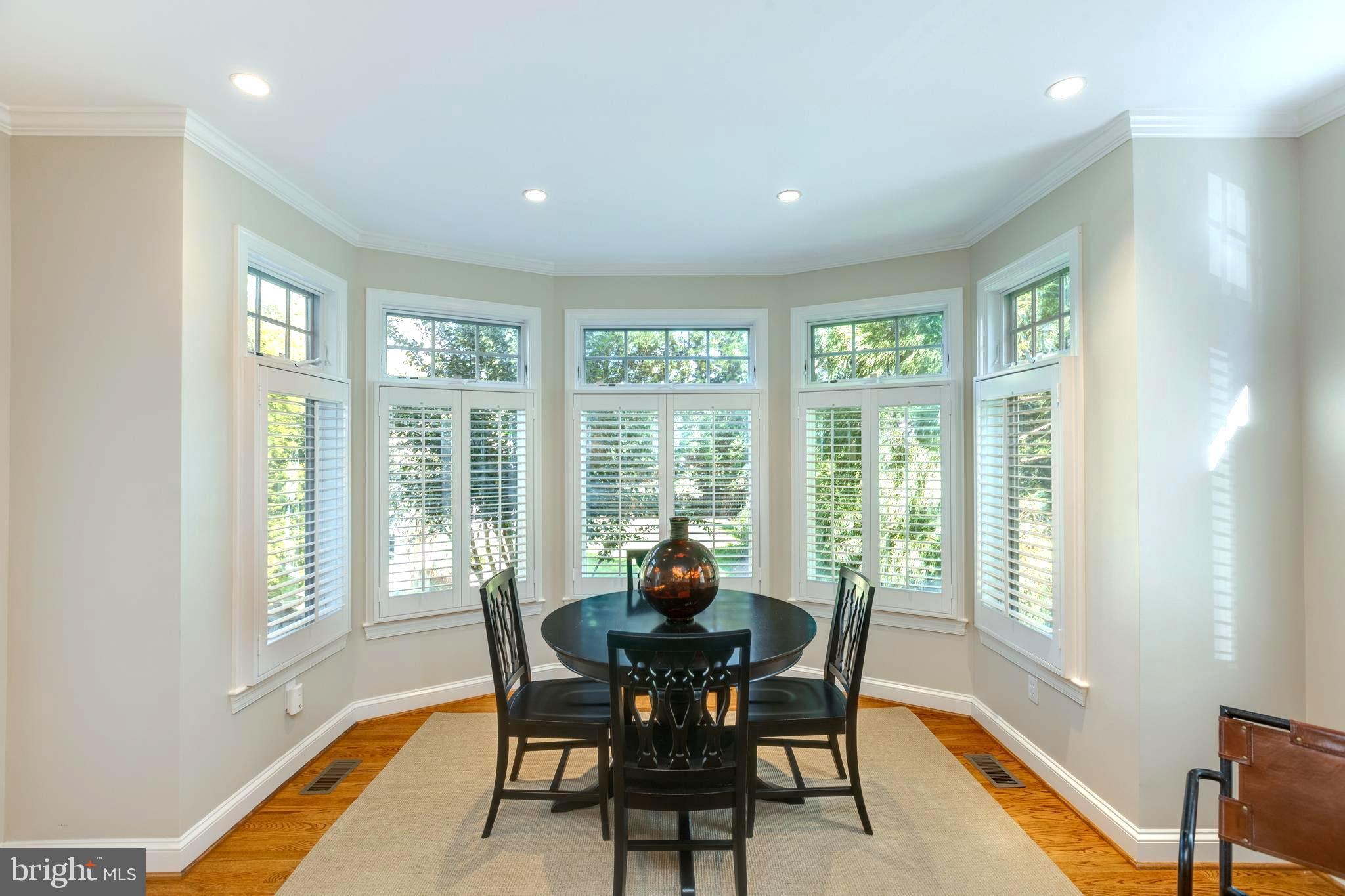 SUMMIT VEITCH - Residential