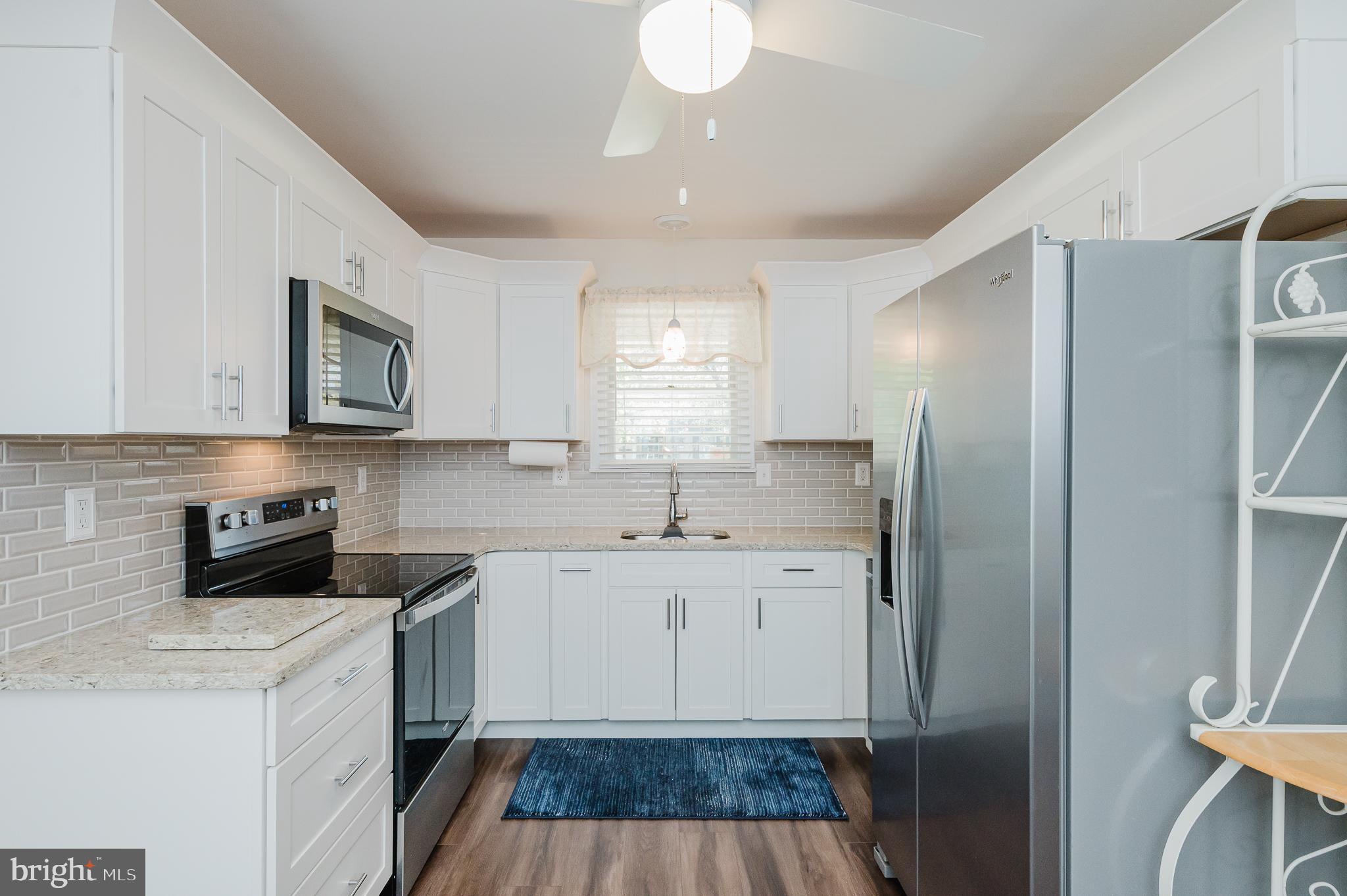 OLIVER BEACH - Residential