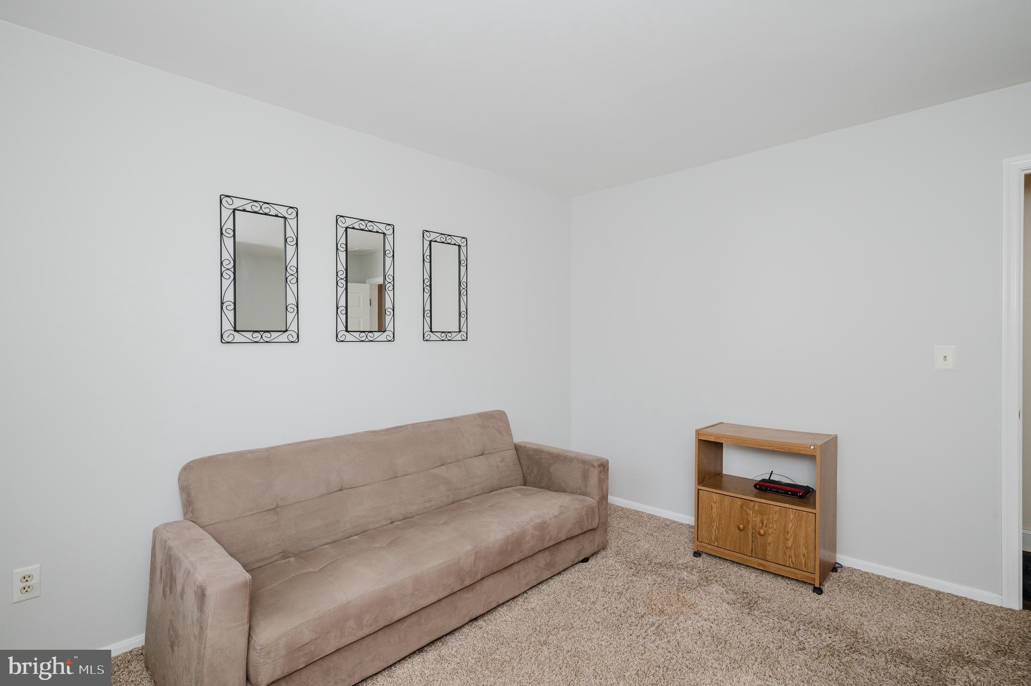 OLIVER BEACH - Residential