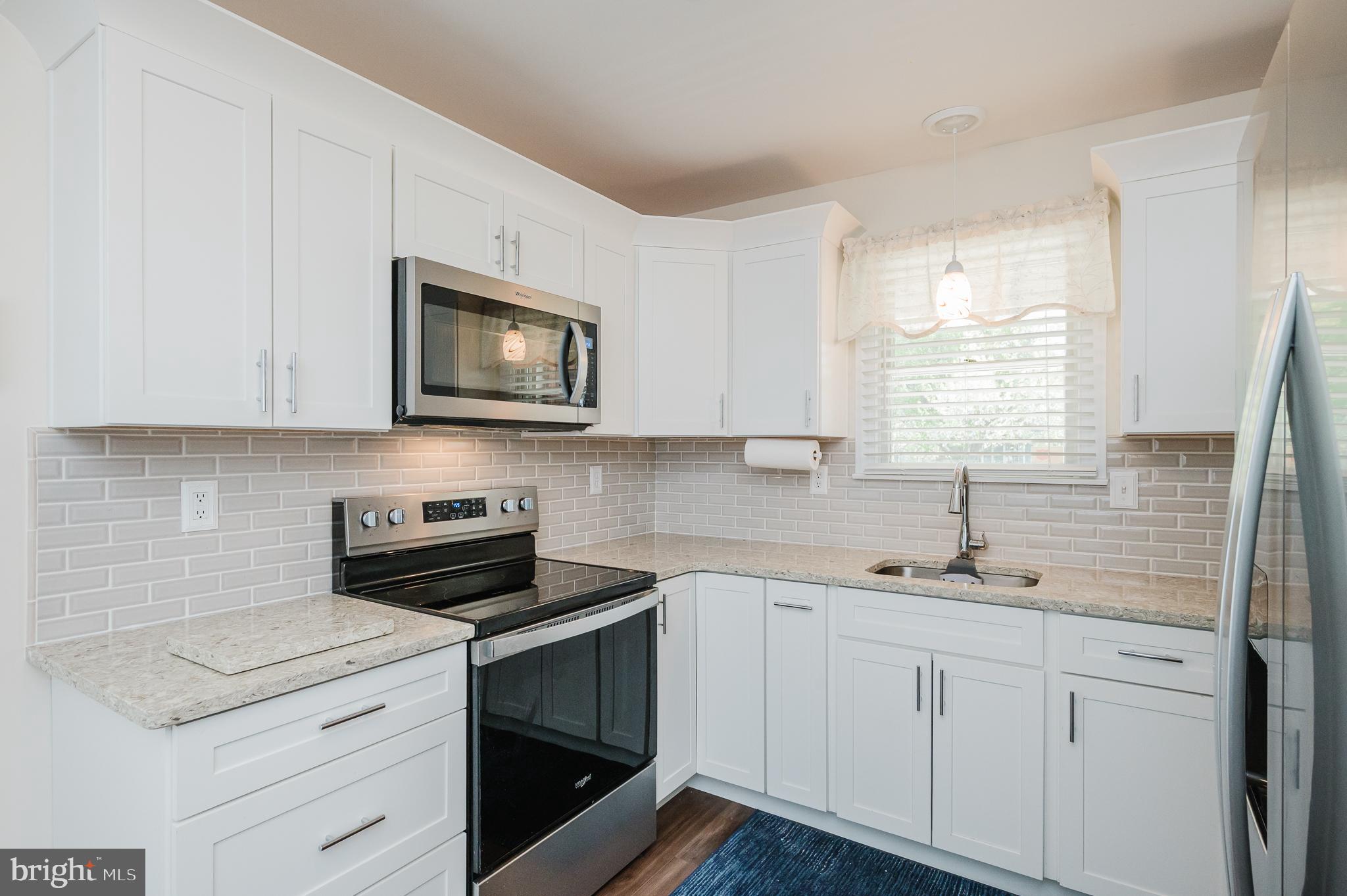 OLIVER BEACH - Residential