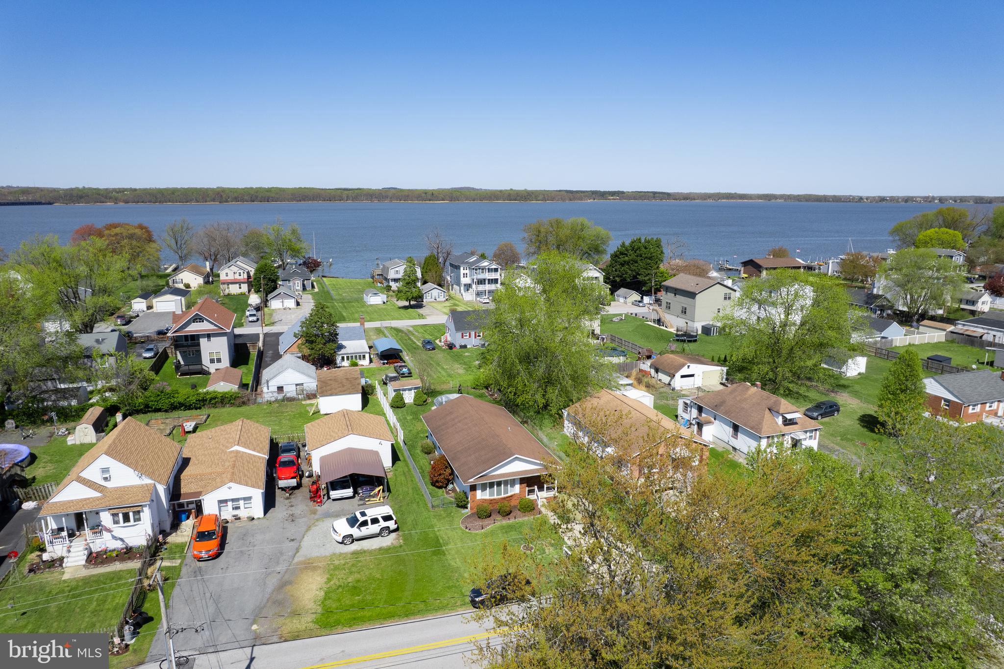 OLIVER BEACH - Residential