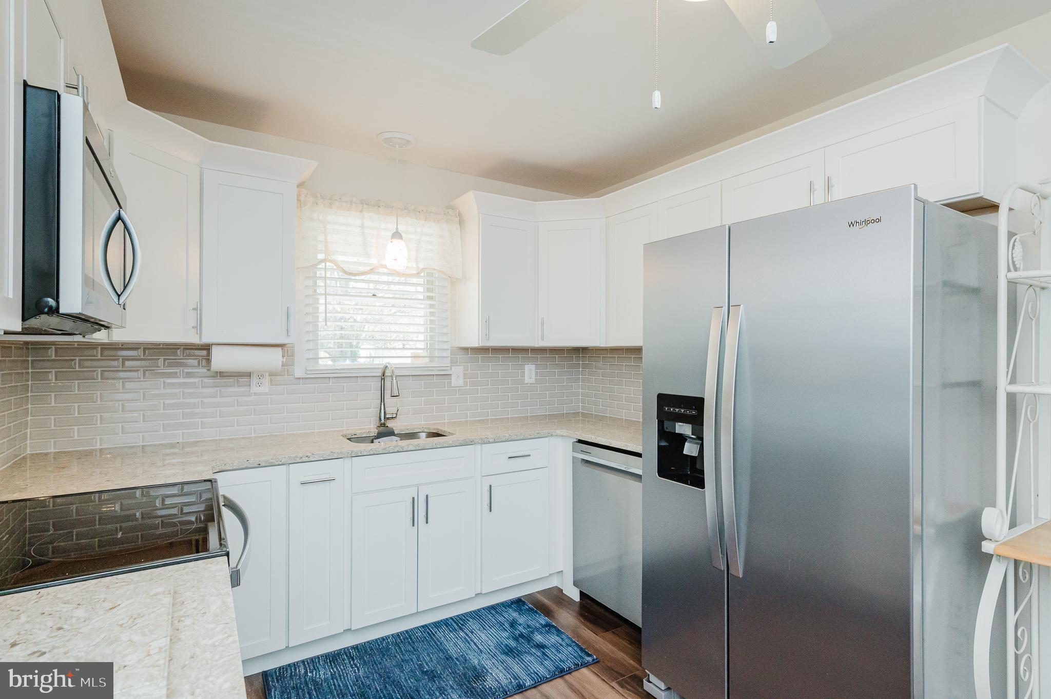 OLIVER BEACH - Residential