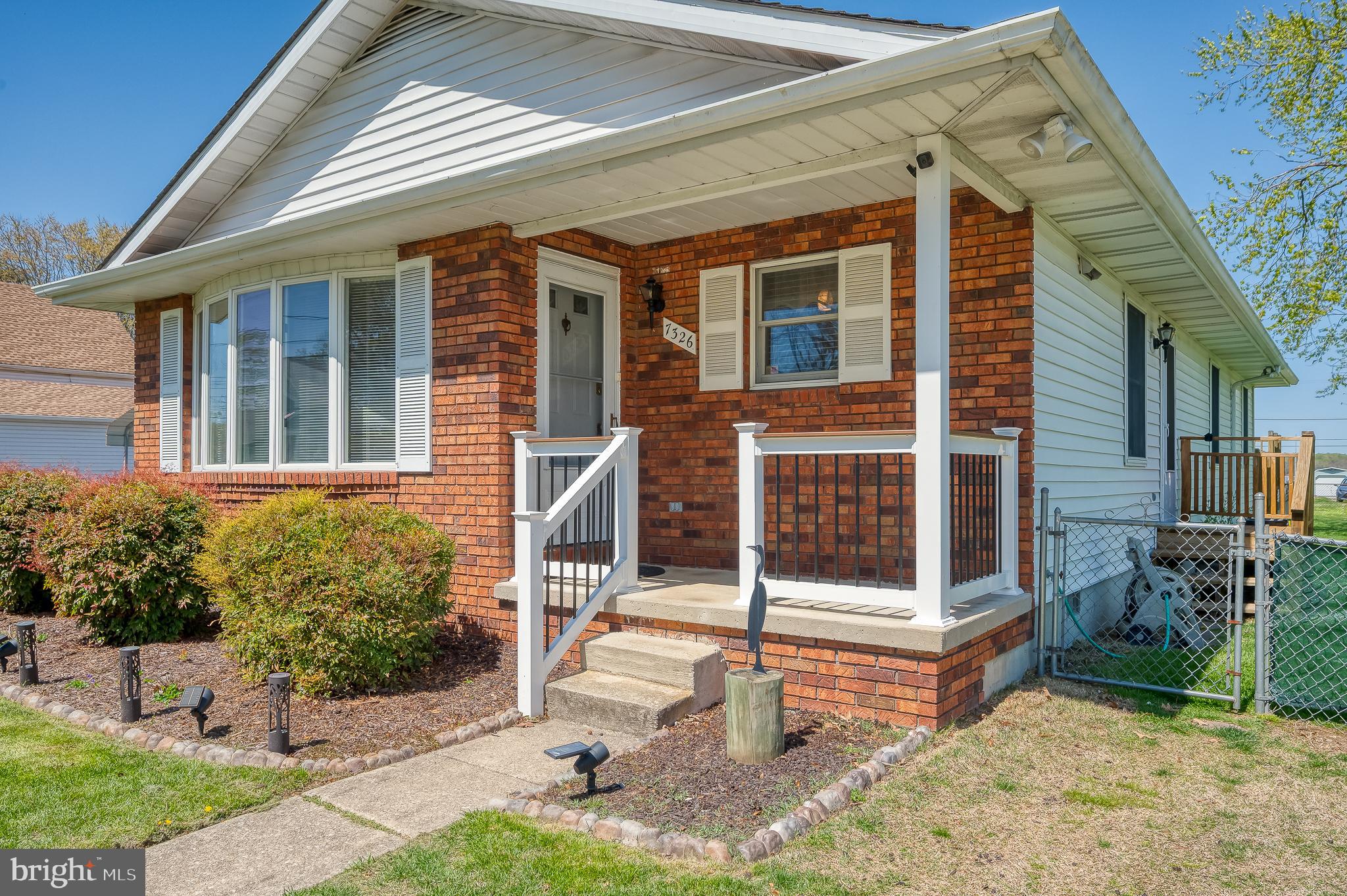 OLIVER BEACH - Residential